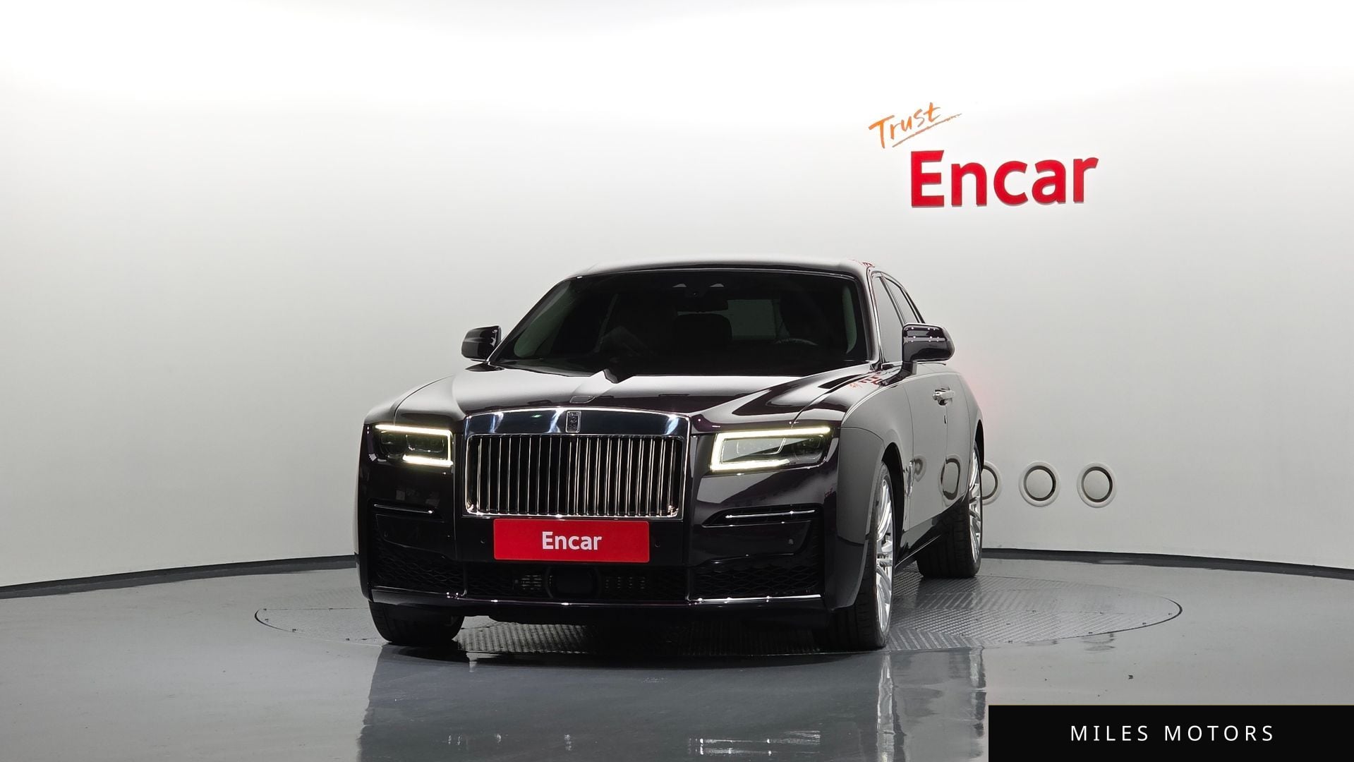 Rolls-Royce 고스트 2023 — миниатюра 3