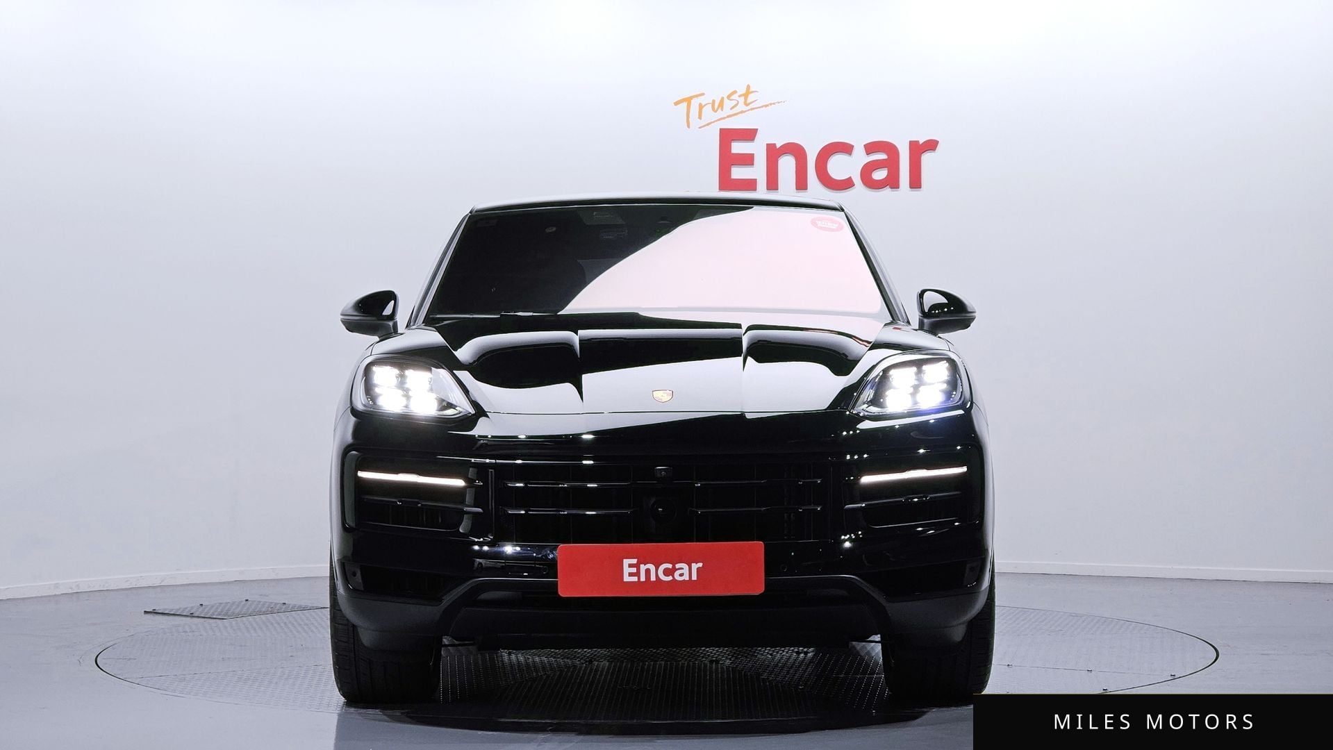 Porsche Cayenne 2024 — миниатюра 3