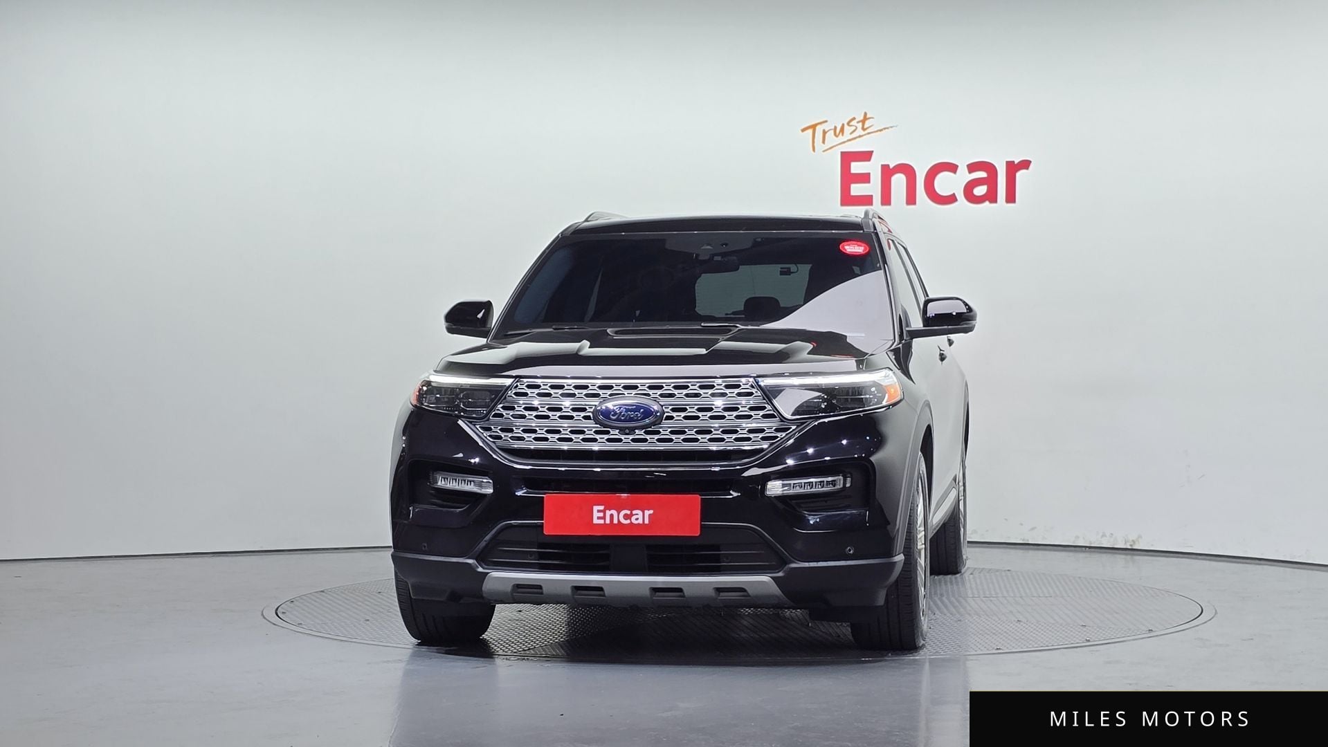 Ford Explorer 2021 — миниатюра 3