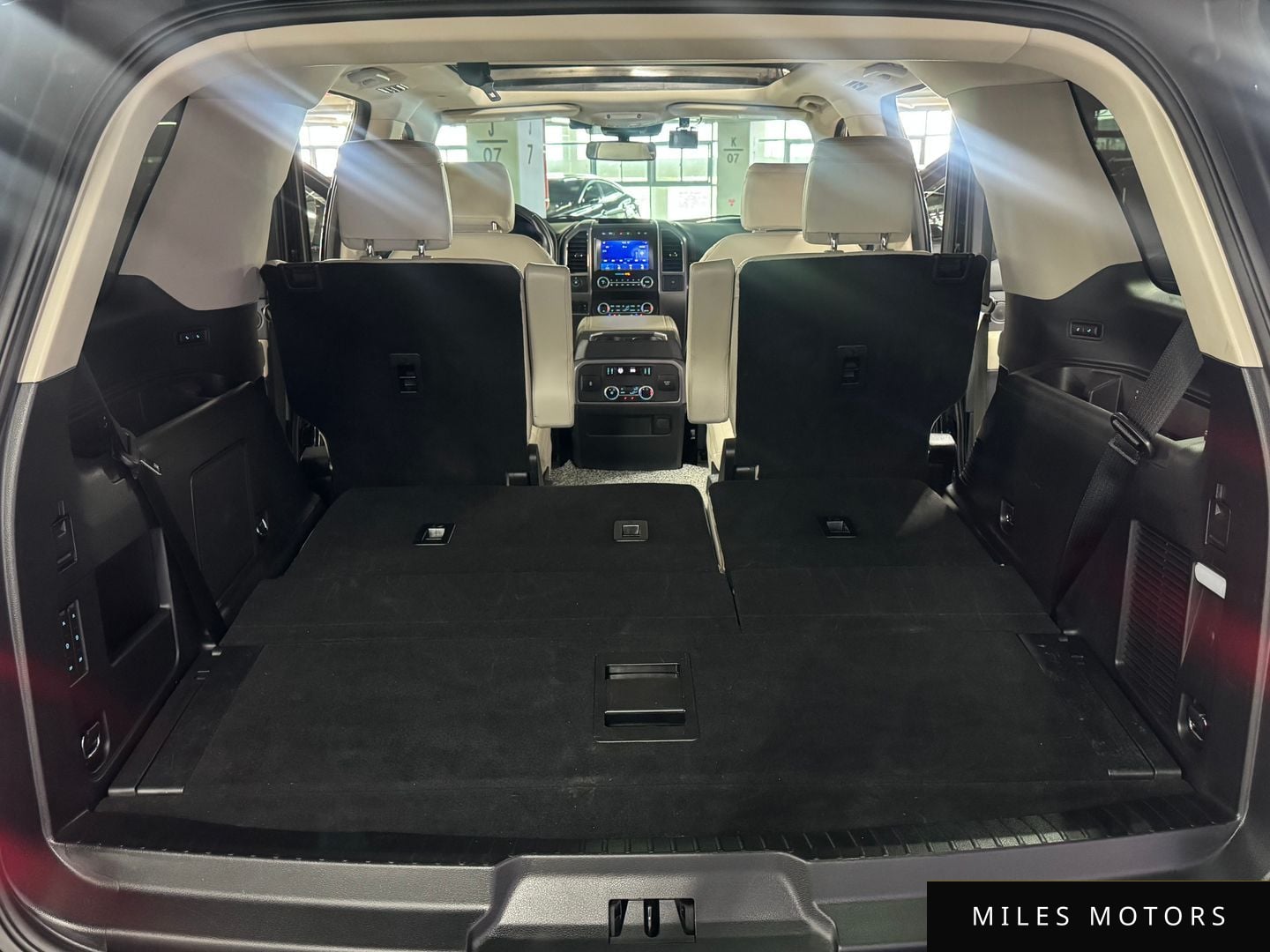 Ford Expedition 2021 — миниатюра 16