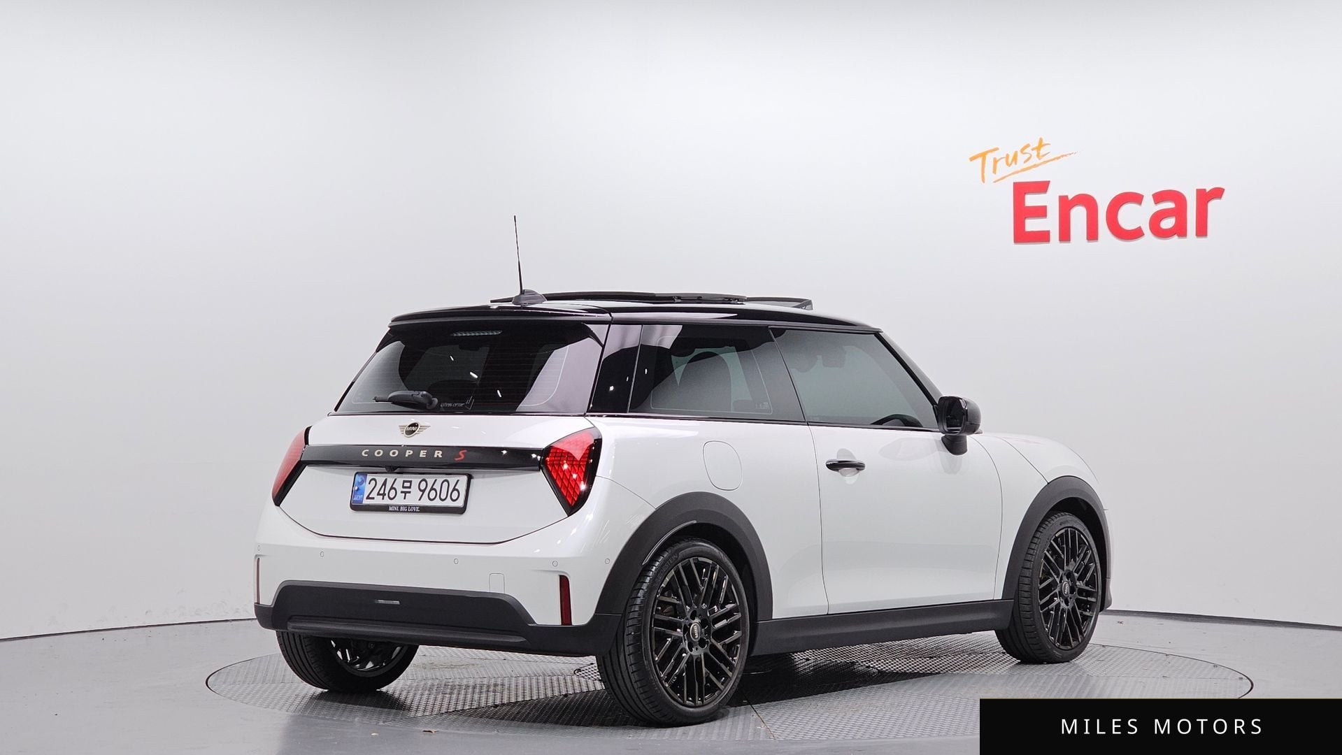 MINI 쿠퍼 S 2025 — миниатюра 2