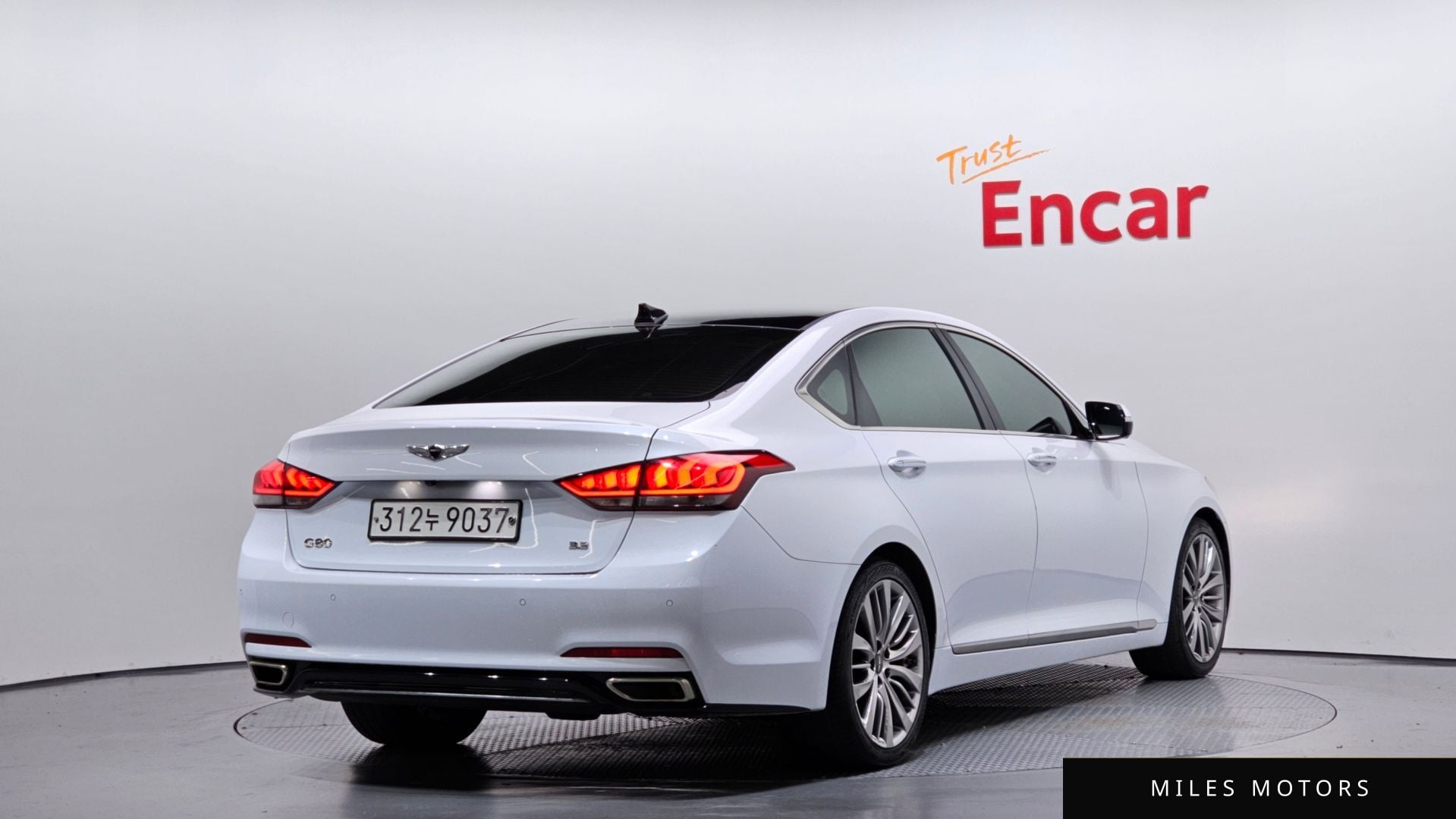 Genesis G80 2017 — миниатюра 2