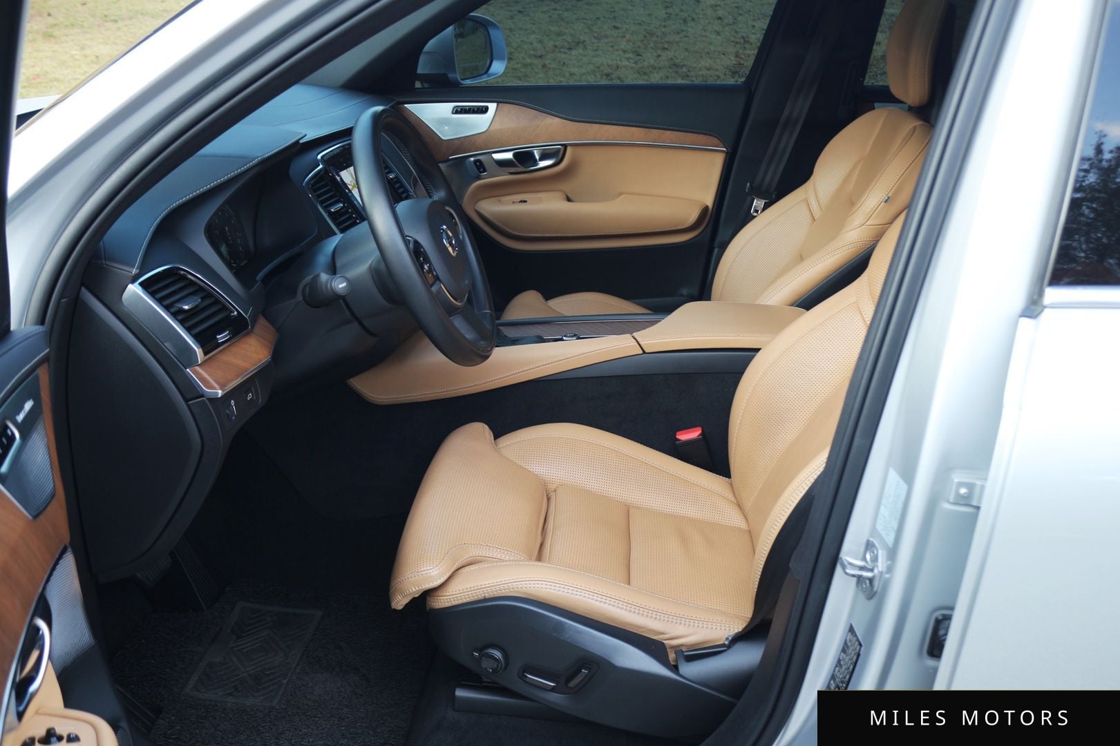 Volvo XC90 2020 — миниатюра 11