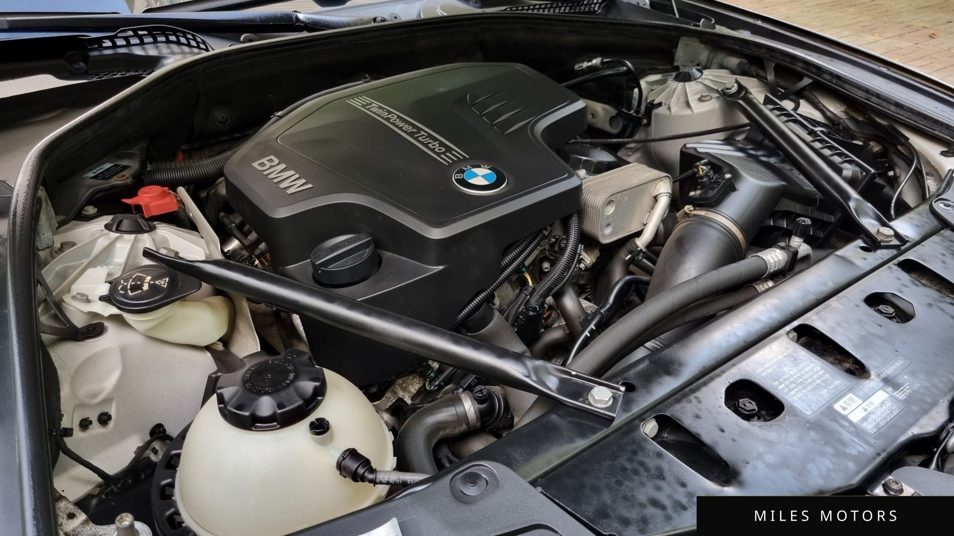 BMW 5 Series (F10) 2013 — миниатюра 6