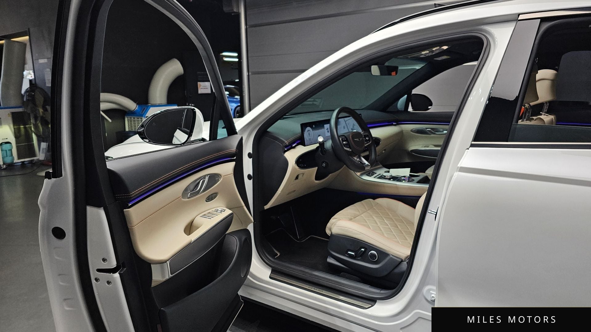 Genesis GV70 2025 — миниатюра 11