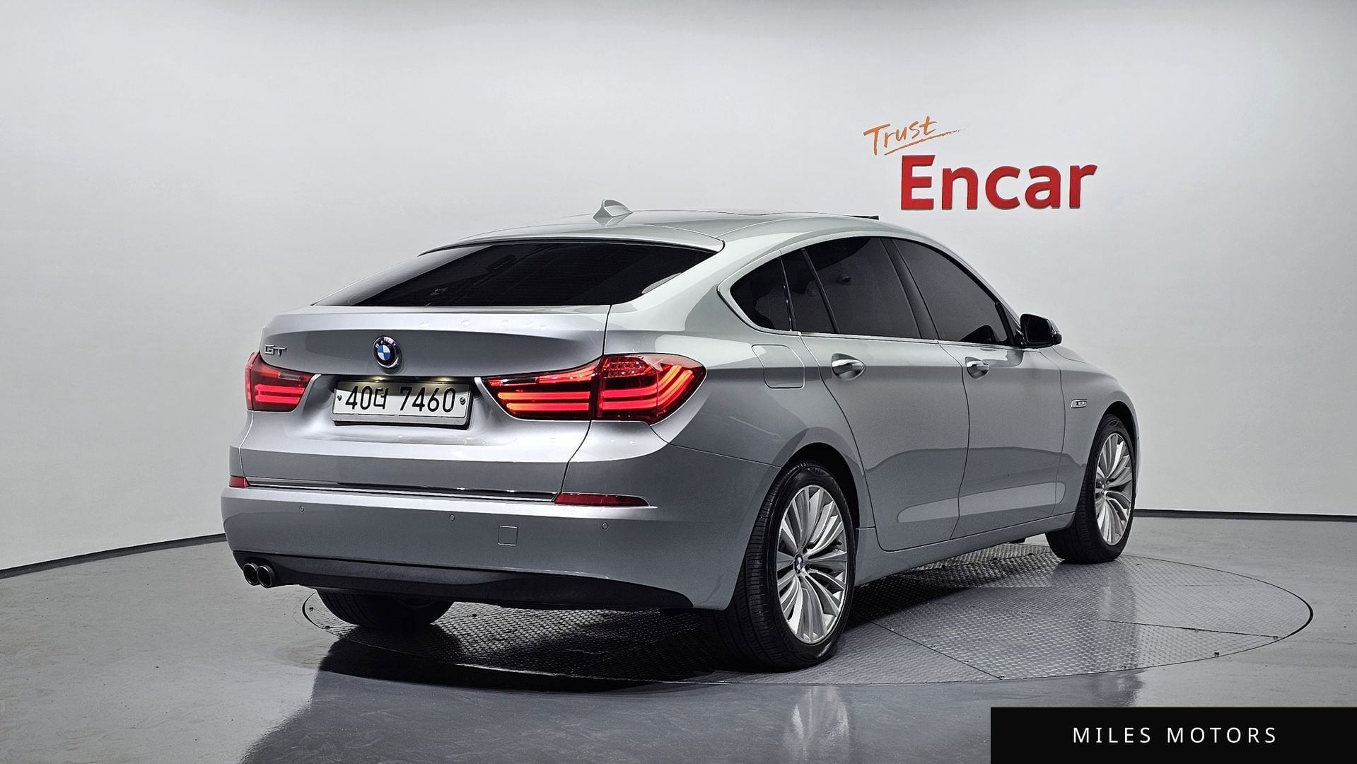 BMW 5 Series GT (F07) 2014 — миниатюра 2