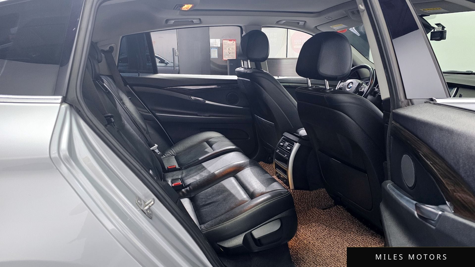 BMW 5 Series GT (F07) 2014 — миниатюра 12