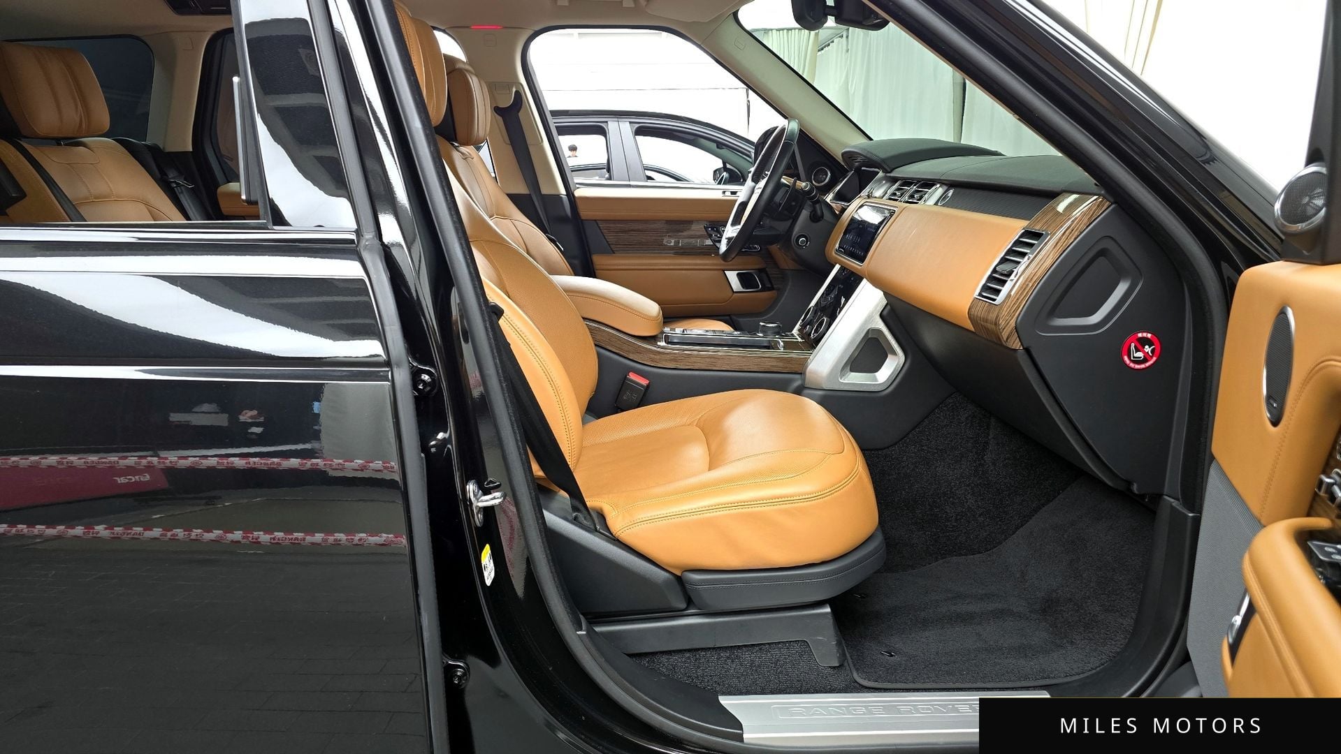 Land Rover Range Rover 2021 — миниатюра 11