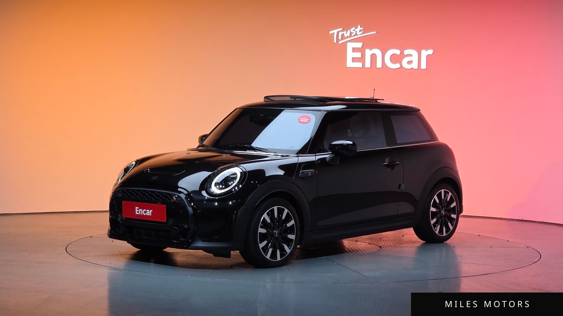 MINI 쿠퍼 S 2023 — миниатюра 10