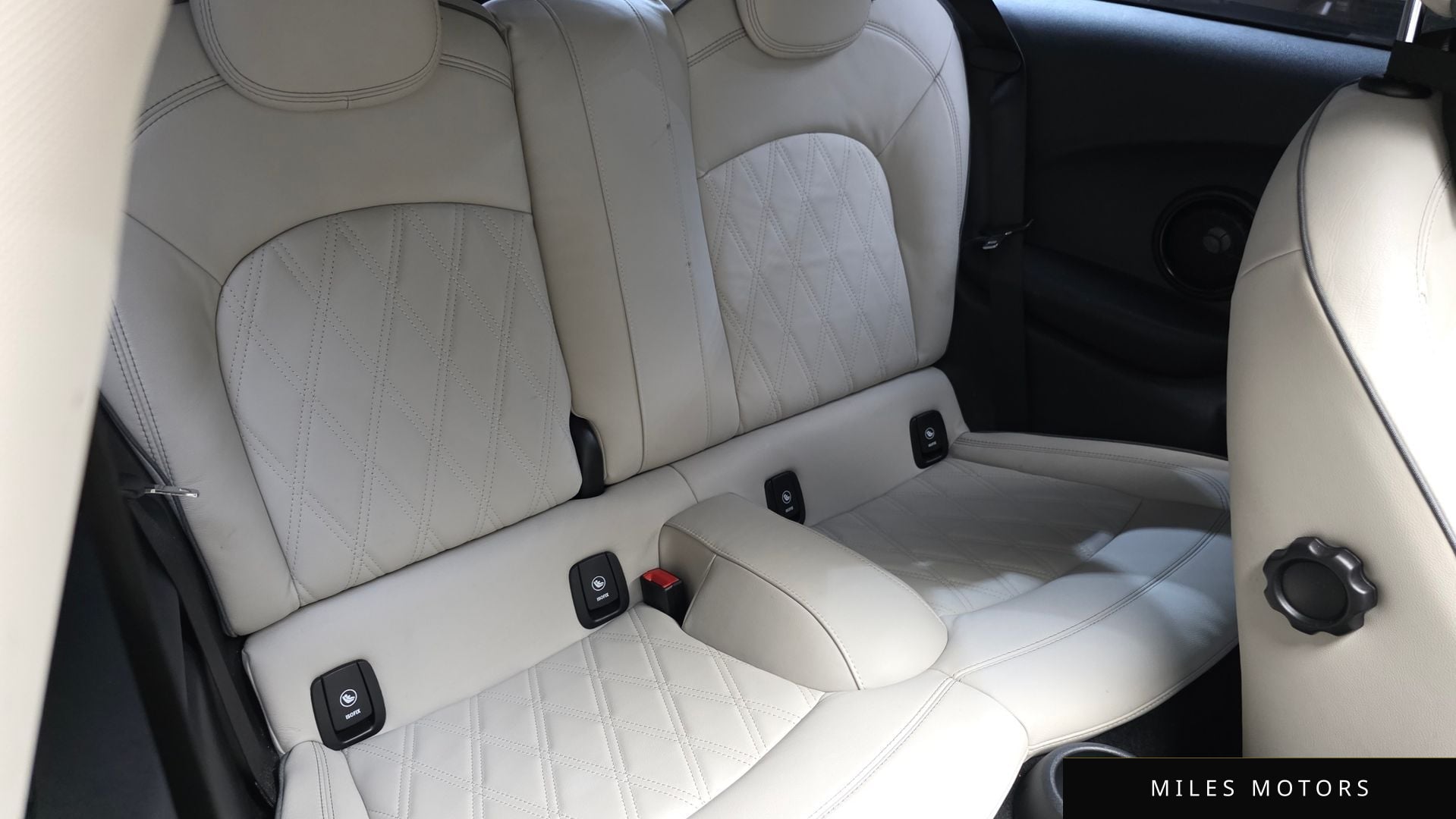 MINI 쿠퍼 S 2023 — миниатюра 12