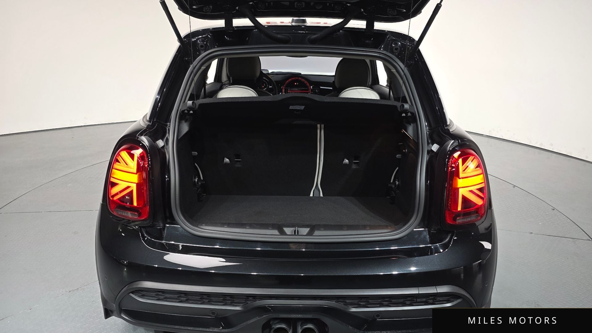 MINI 쿠퍼 S 2023 — миниатюра 20