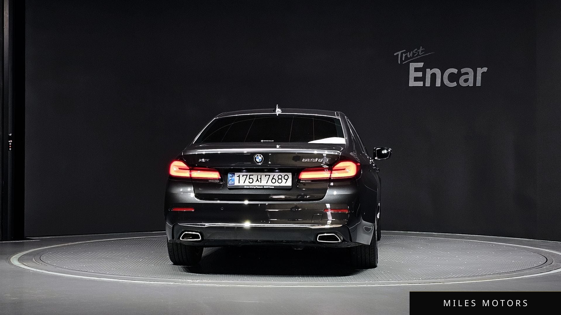 BMW 5 Series (G30) 2021 — миниатюра 4