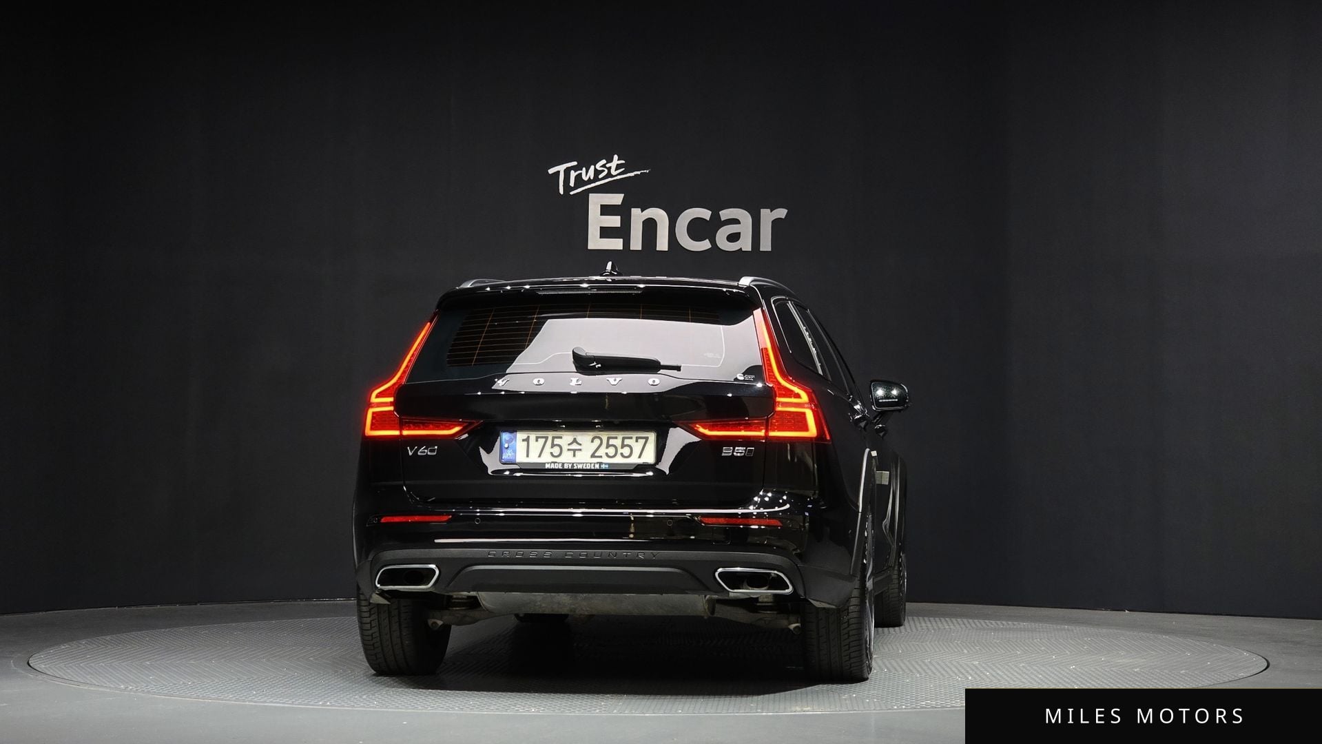 Volvo V60 2021 — миниатюра 4
