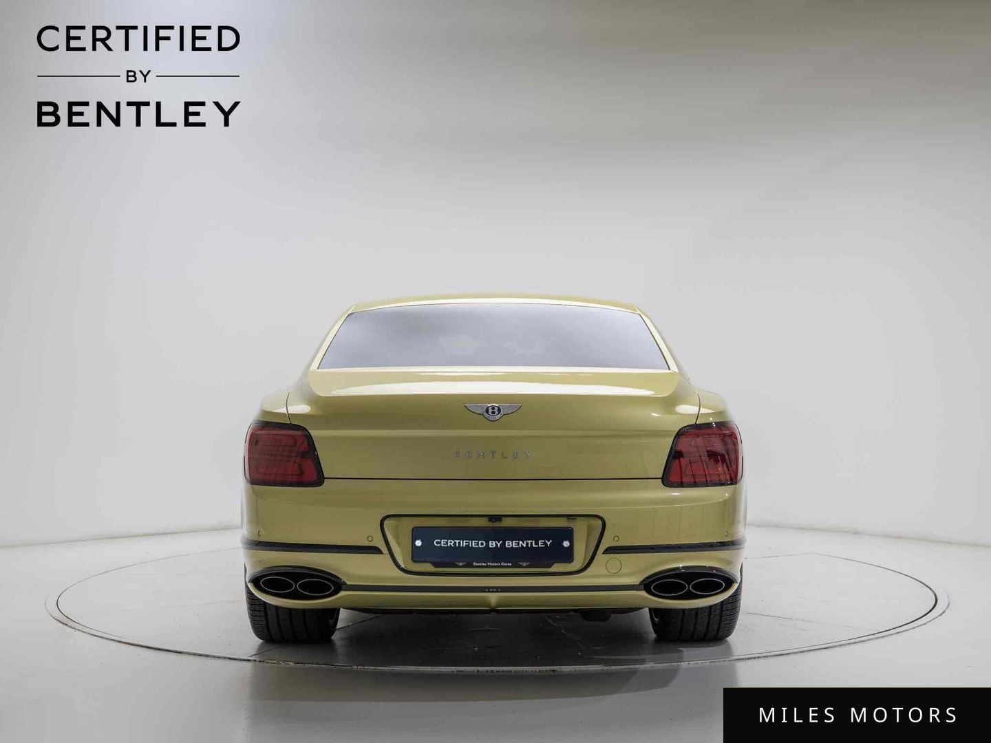 Bentley Flying Spur 2024 — миниатюра 4