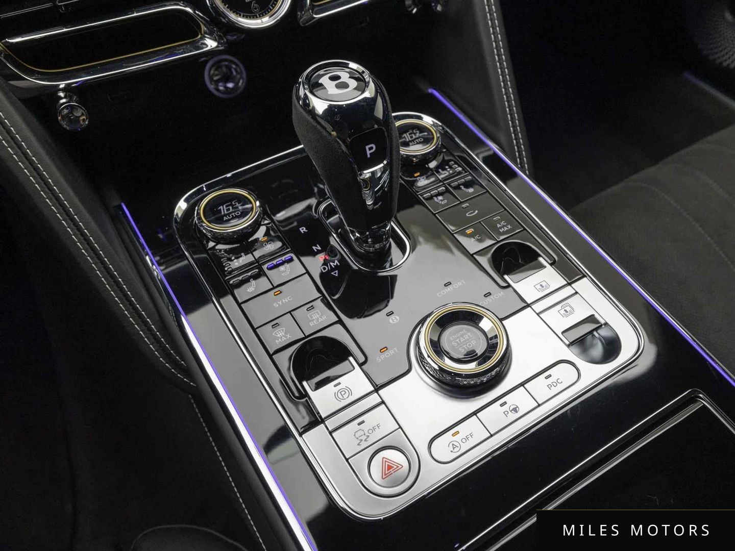 Bentley Flying Spur 2024 — миниатюра 9