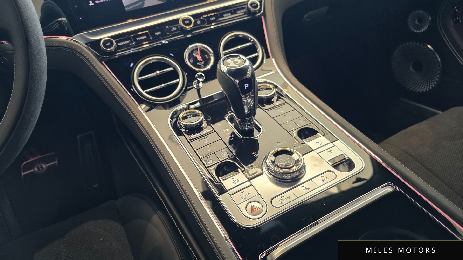 Bentley Continental GT 2024 — миниатюра 12