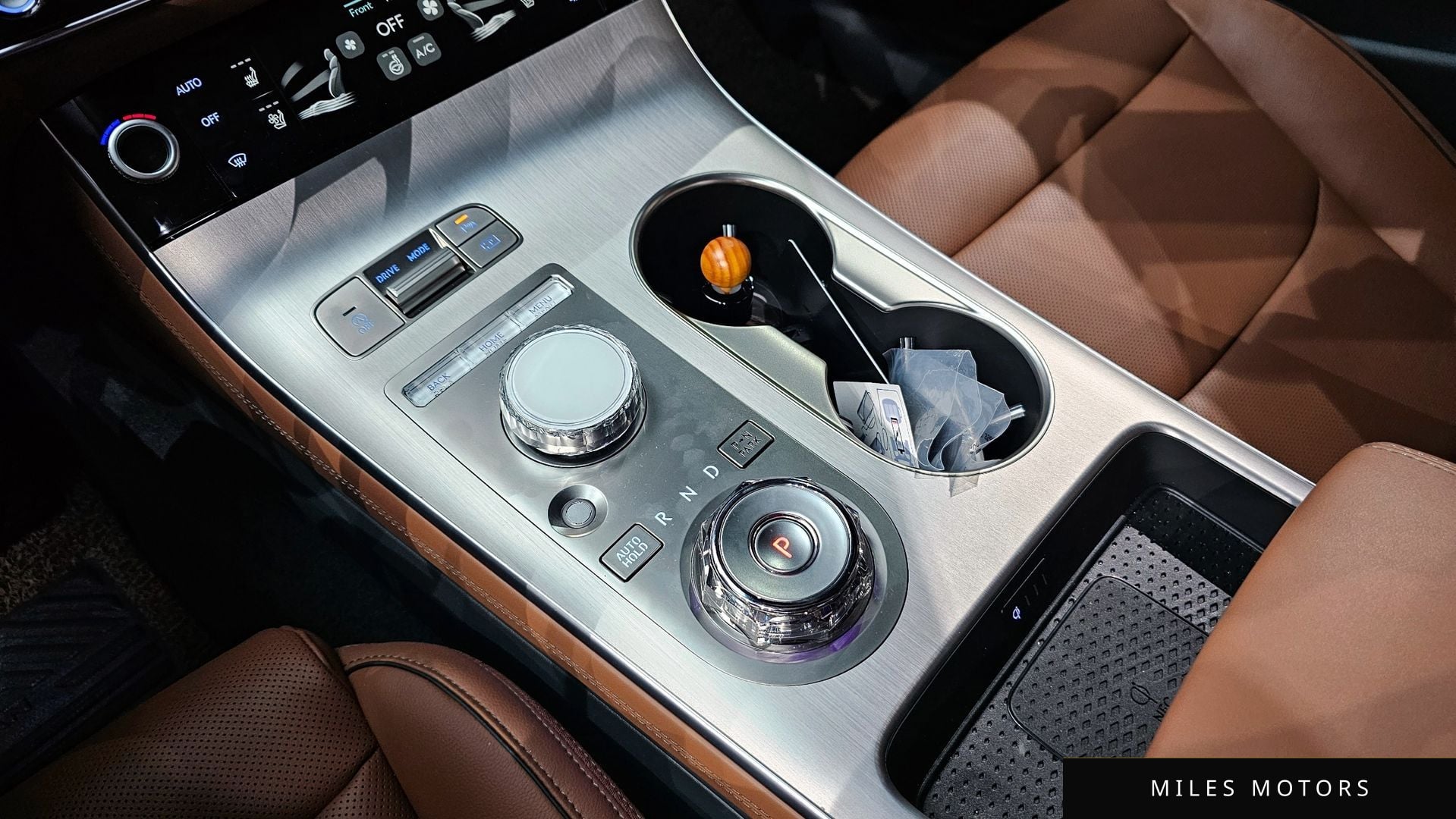 Genesis GV70 2025 — миниатюра 9