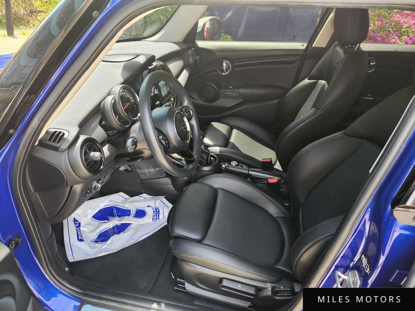 MINI 쿠퍼 2019 — миниатюра 8