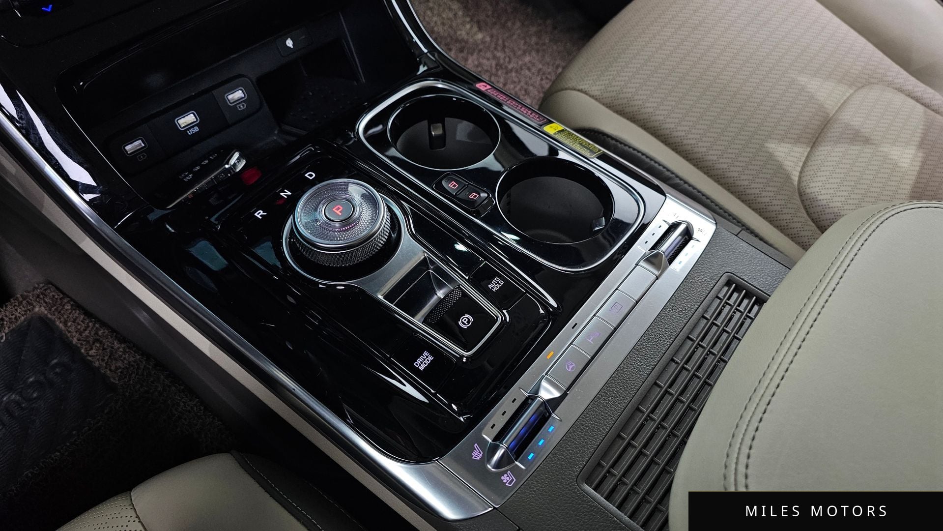 Kia Carnival 2023 — миниатюра 9