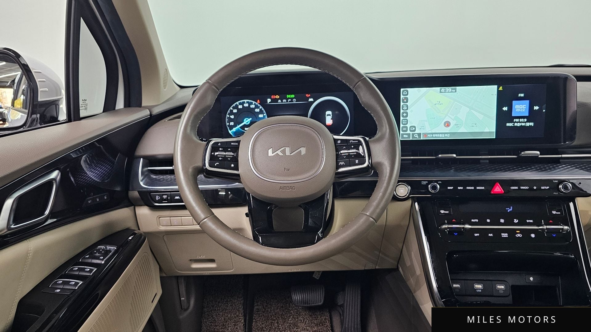 Kia Carnival 2023 — миниатюра 12