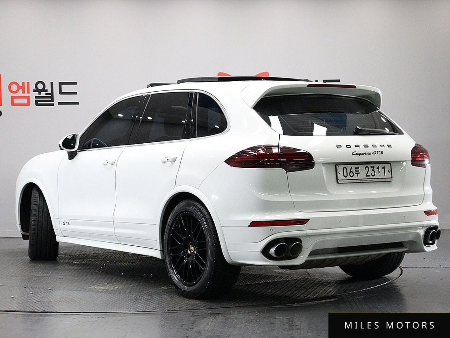Porsche Cayenne 2018 — миниатюра 3