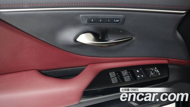 Лексус ES300h 2026 — миниатюра 16