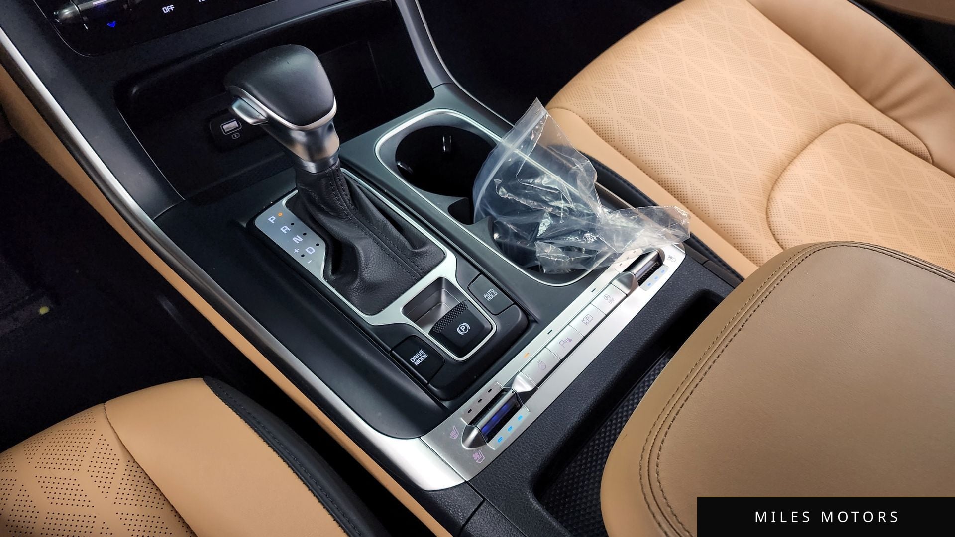 Kia Carnival 2022 — миниатюра 9