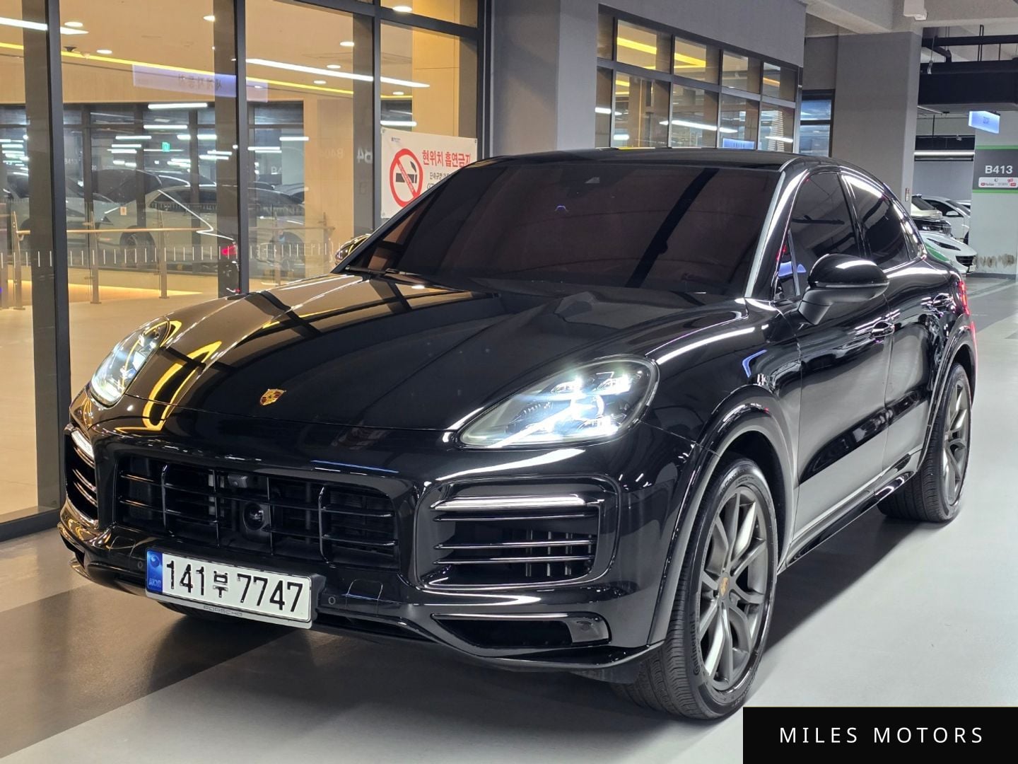 Porsche Cayenne 2023 — миниатюра 4