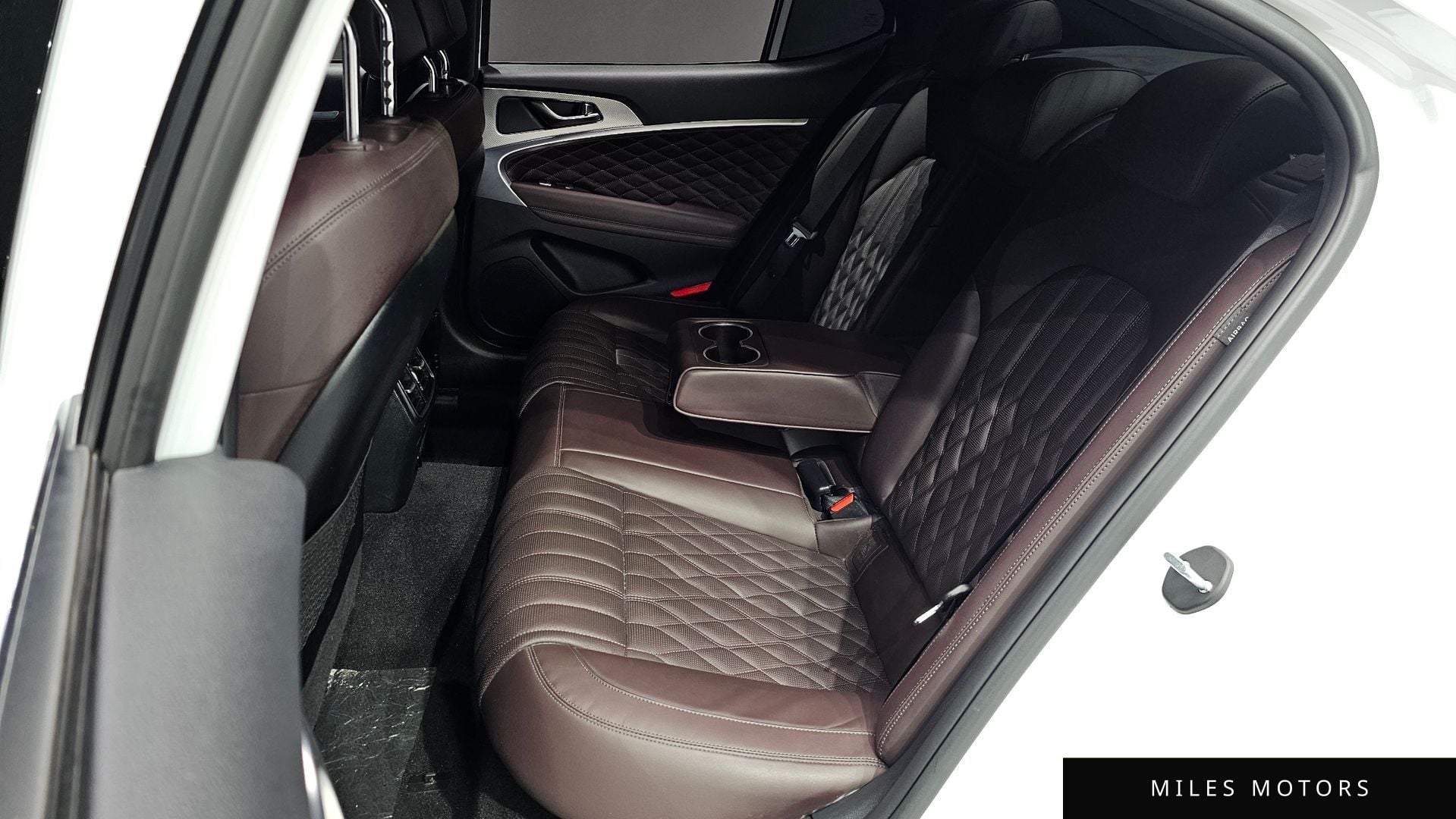 Genesis G70 2021 — миниатюра 12