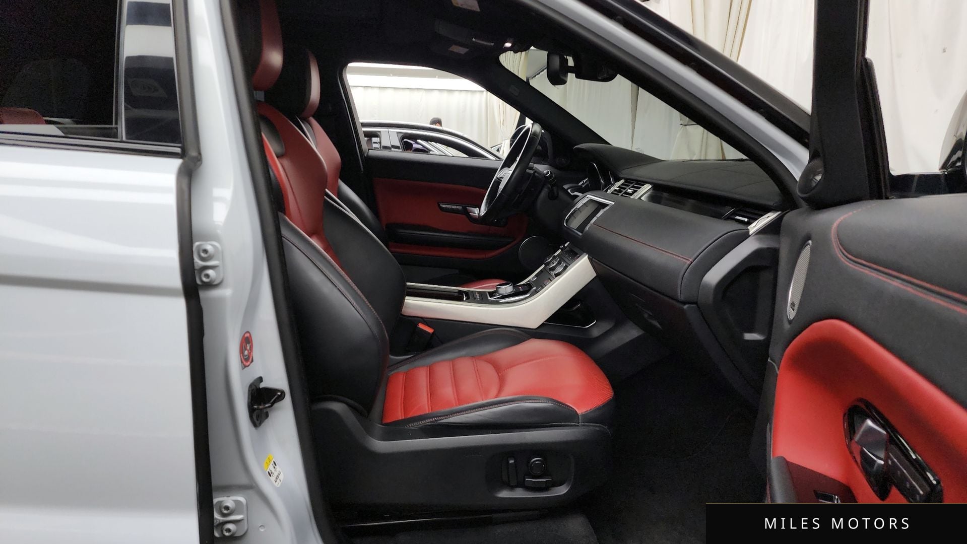 Land Rover Range Rover Evoque 2016 — миниатюра 11