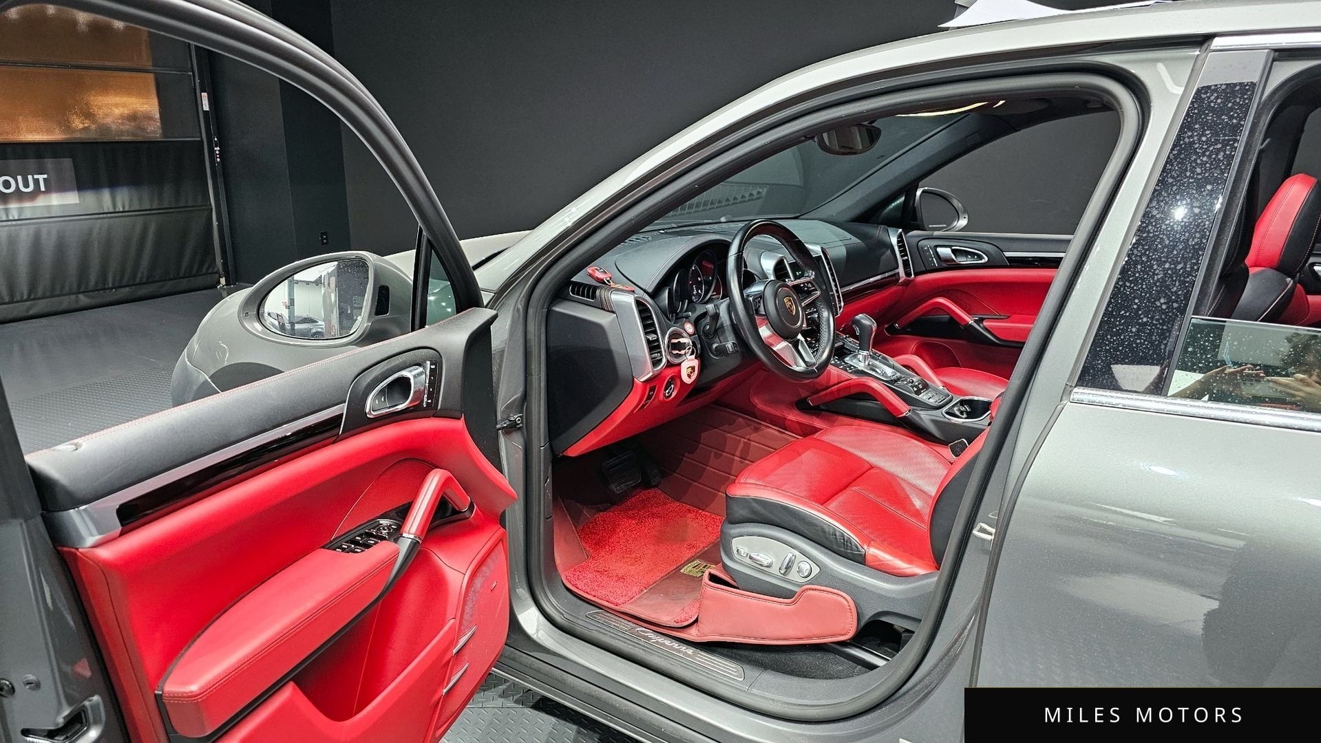 Porsche Cayenne 2016 — миниатюра 11