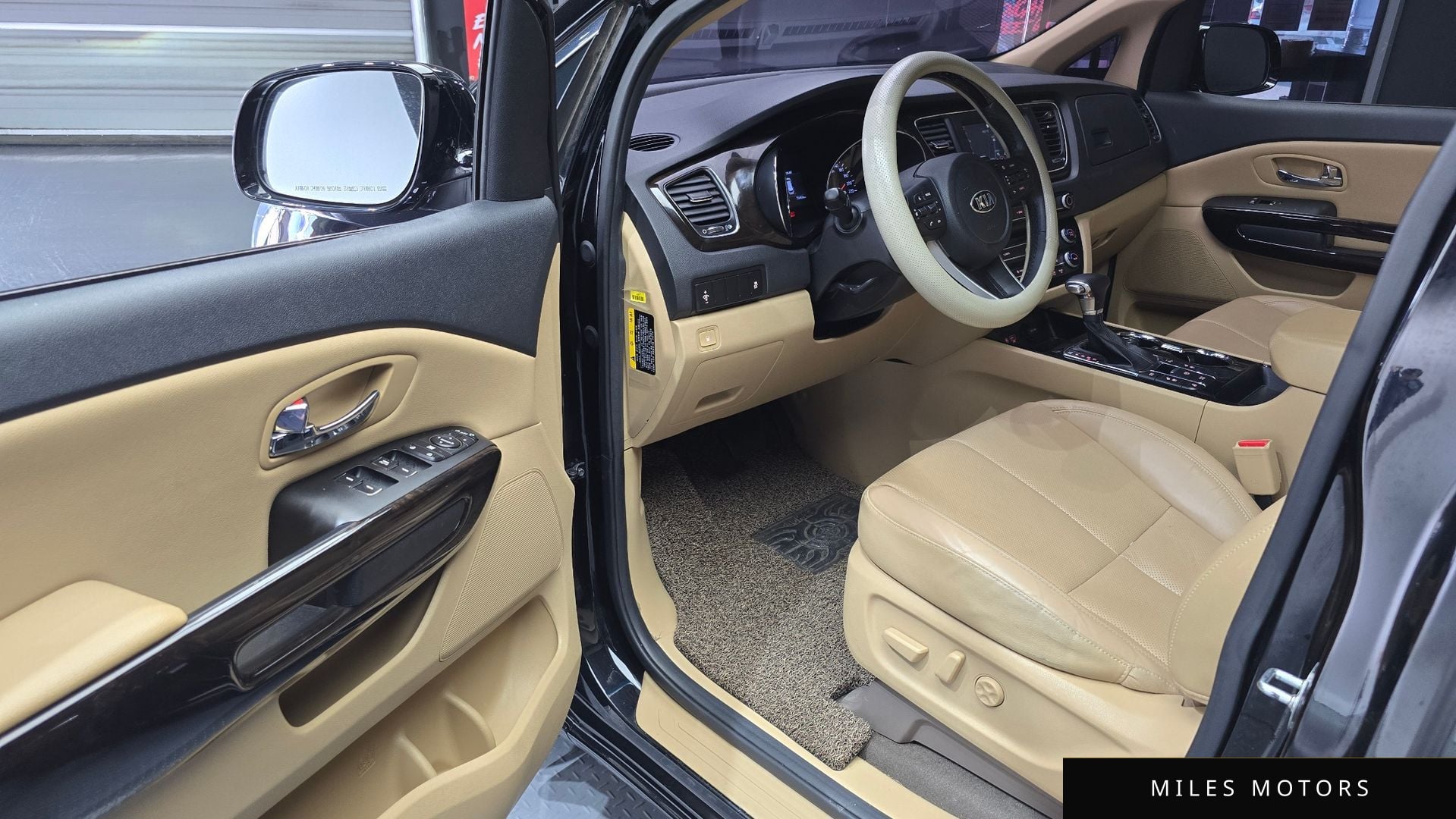 Kia Canival 2019 — миниатюра 11