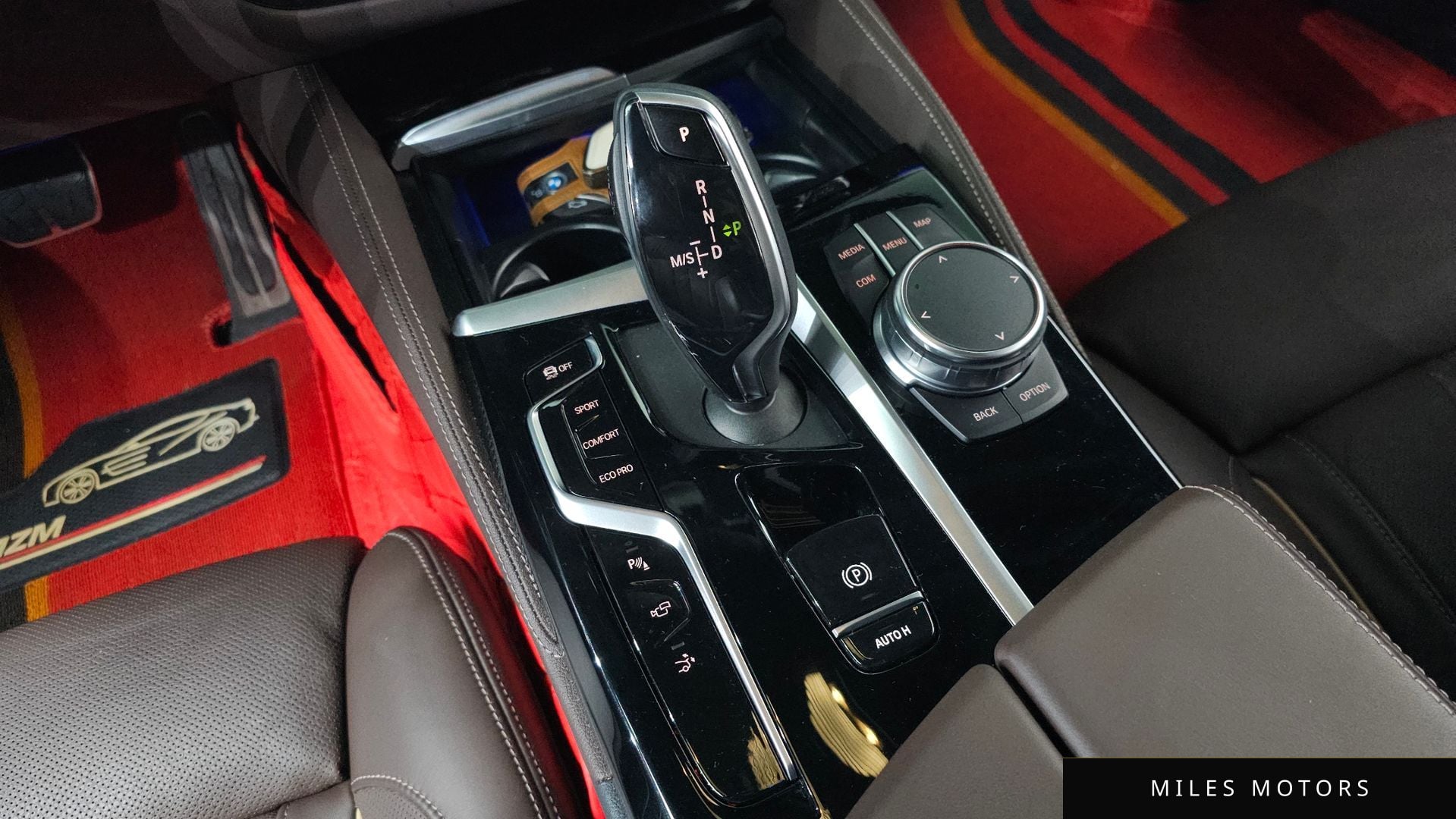 BMW 6 Series GT (G32) 2023 — миниатюра 9
