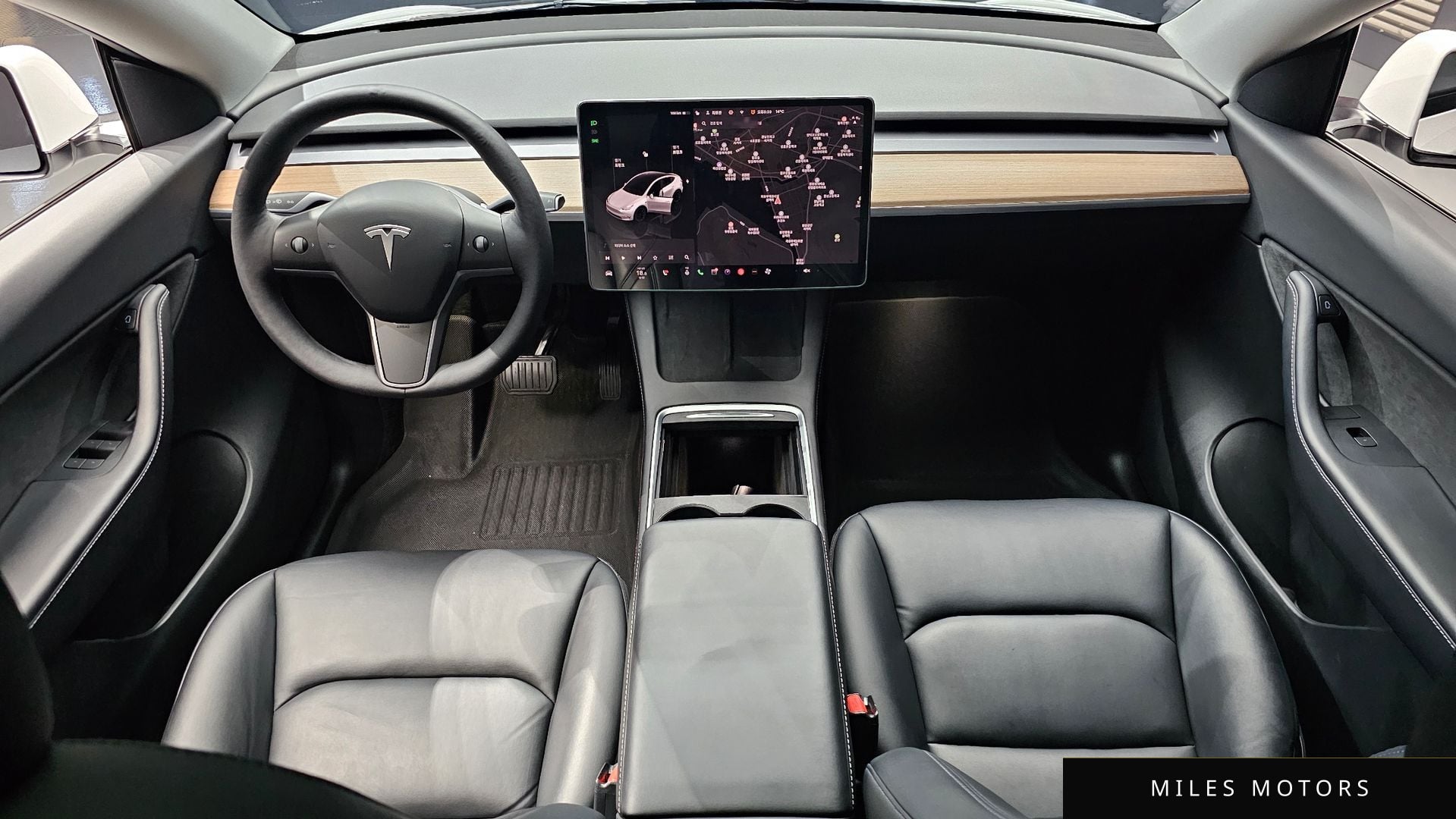 Tesla 모델 Y 2022 — миниатюра 7