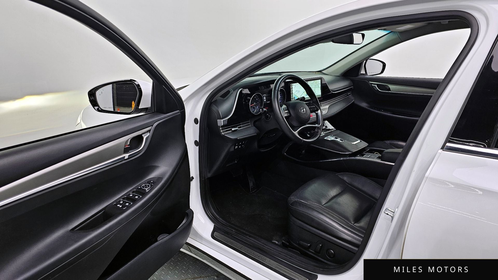 Hyundai Grandeur 2022 — миниатюра 10