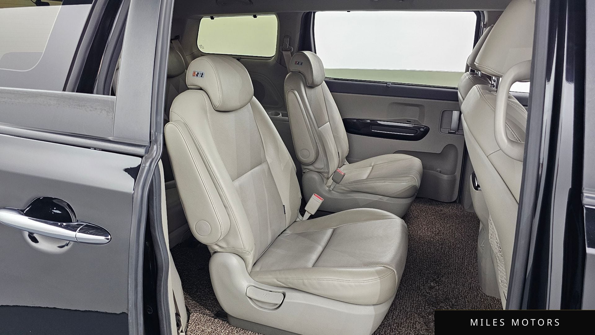 Kia Canival 2016 — миниатюра 12