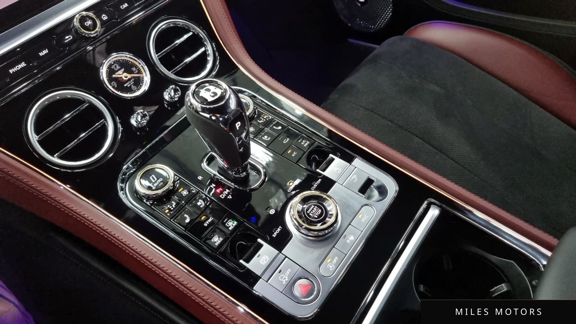 Bentley Continental GT 2024 — миниатюра 9