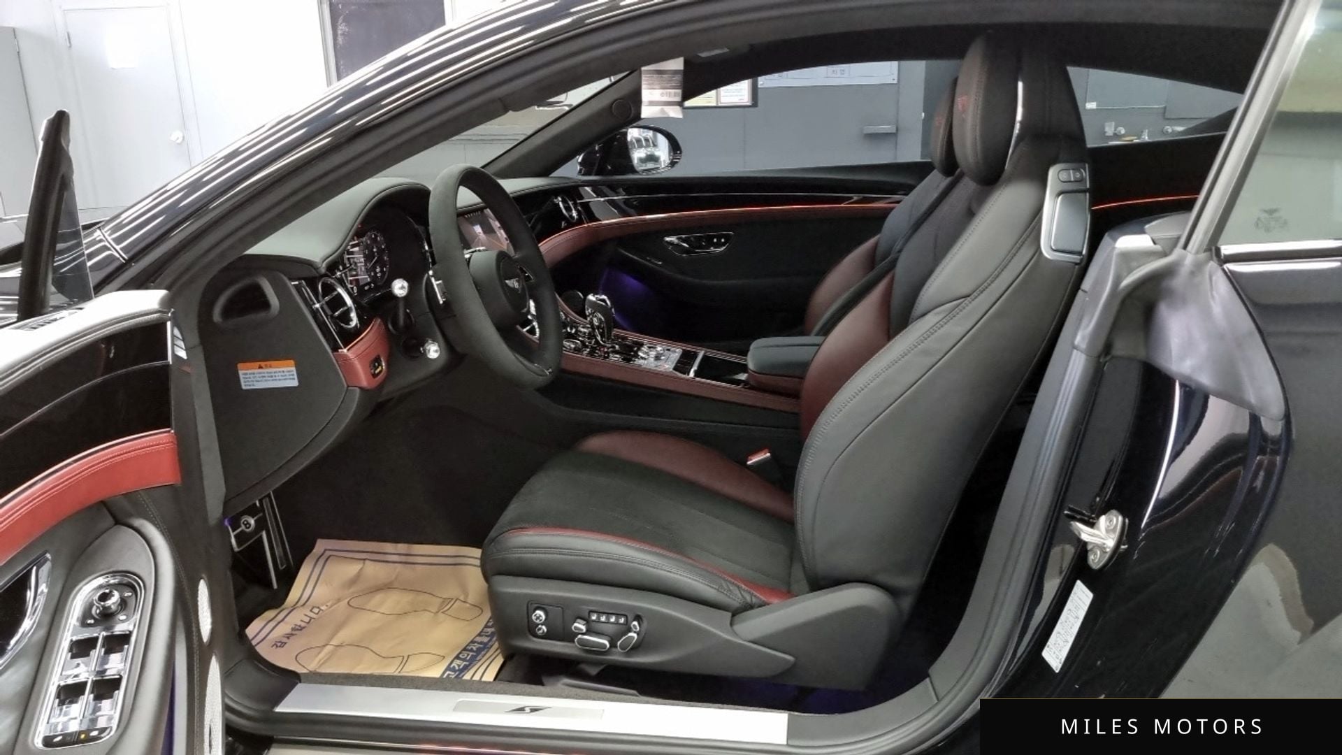Bentley Continental GT 2024 — миниатюра 10