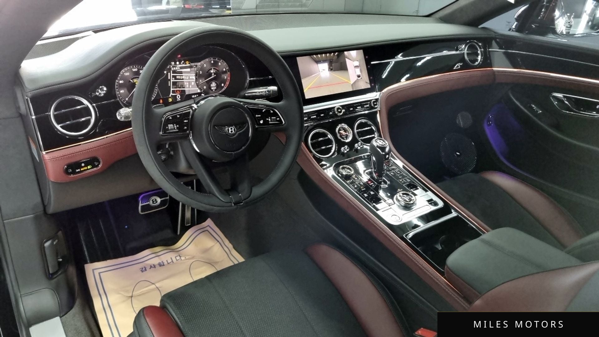 Bentley Continental GT 2024 — миниатюра 11