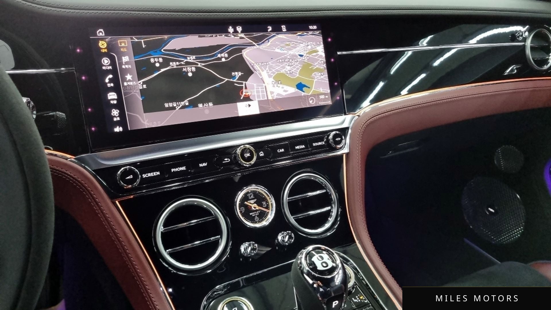 Bentley Continental GT 2024 — миниатюра 12