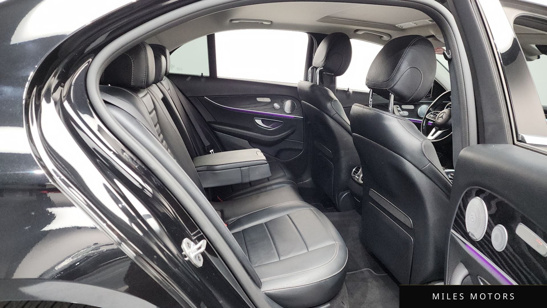 Mercedes-Benz E-Class W213 2019 — миниатюра 12
