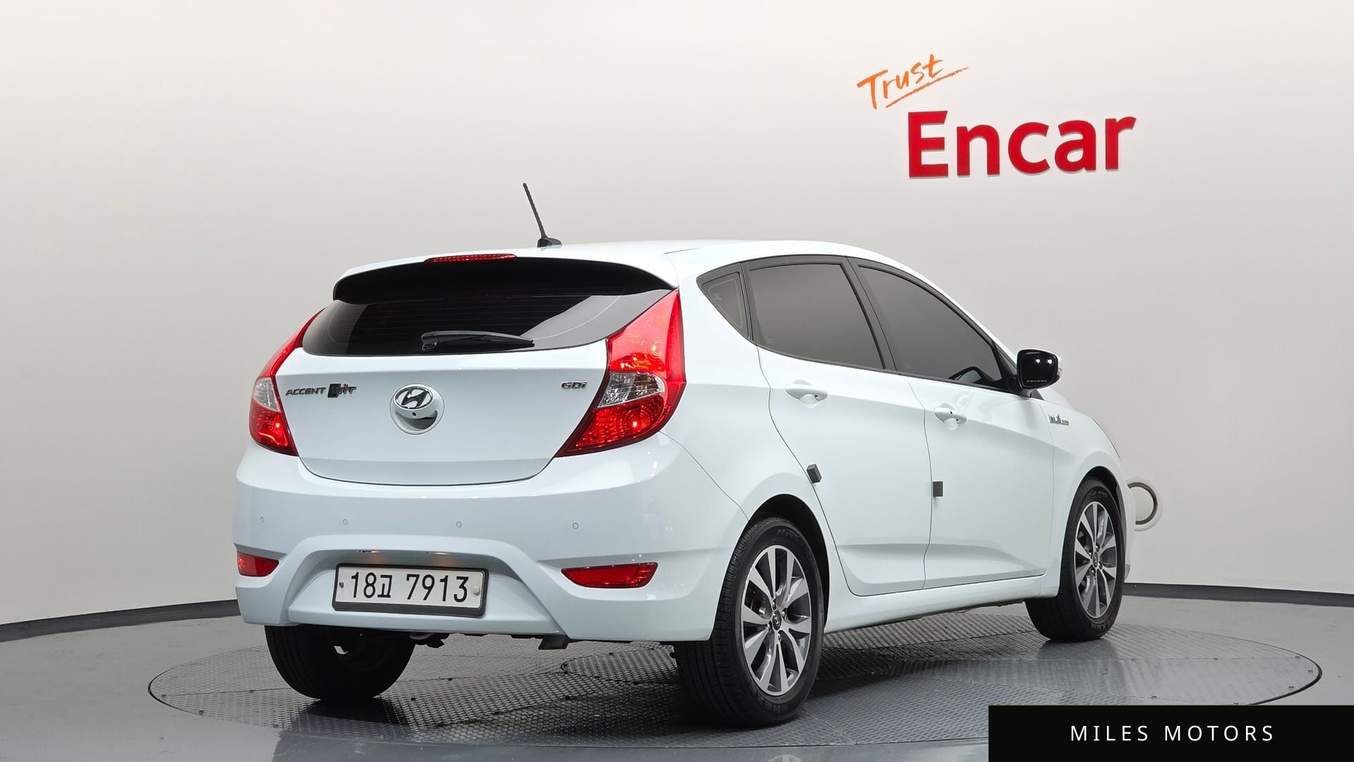 Hyundai Accent 2015 — миниатюра 2