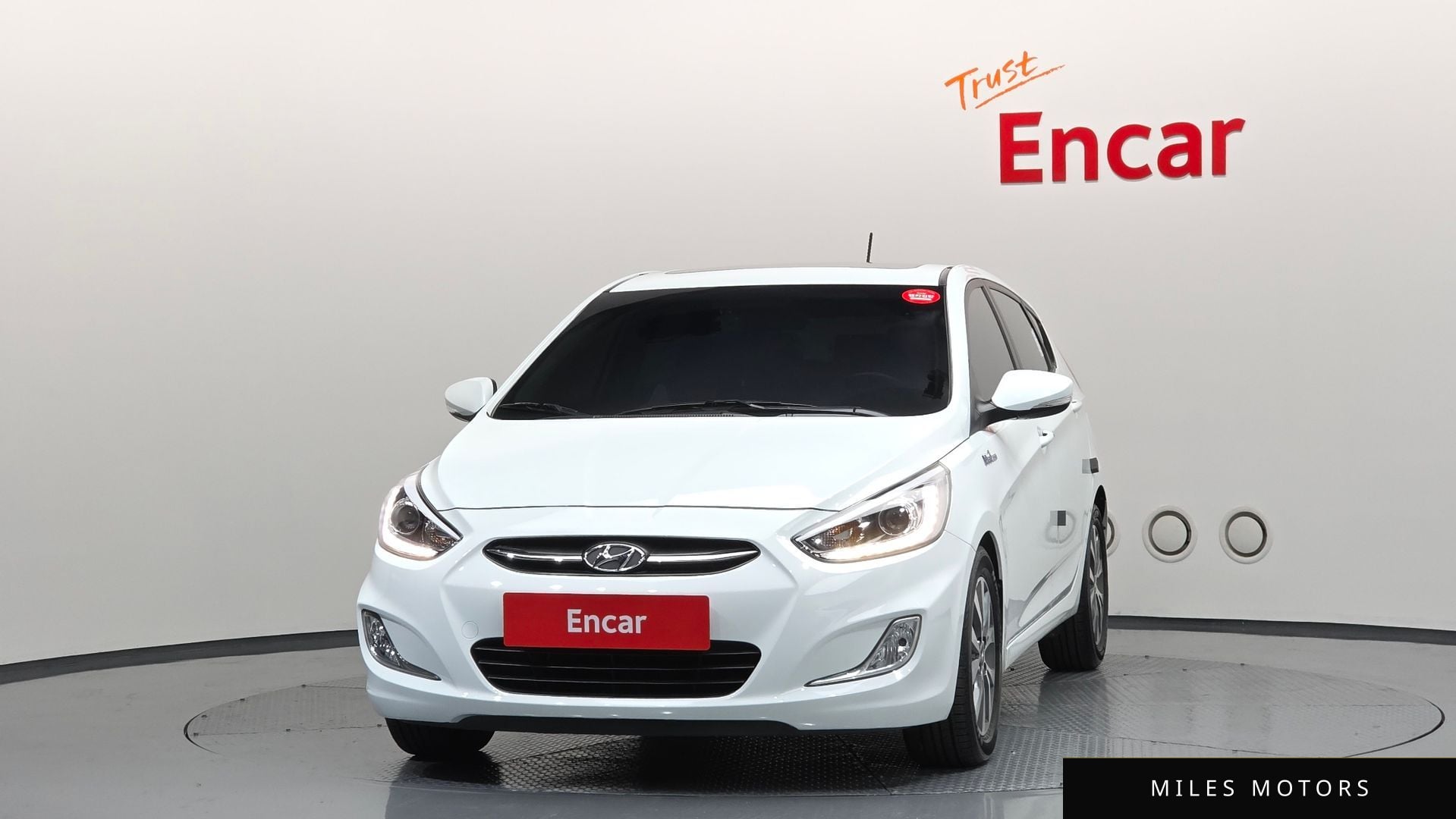 Hyundai Accent 2015 — миниатюра 3