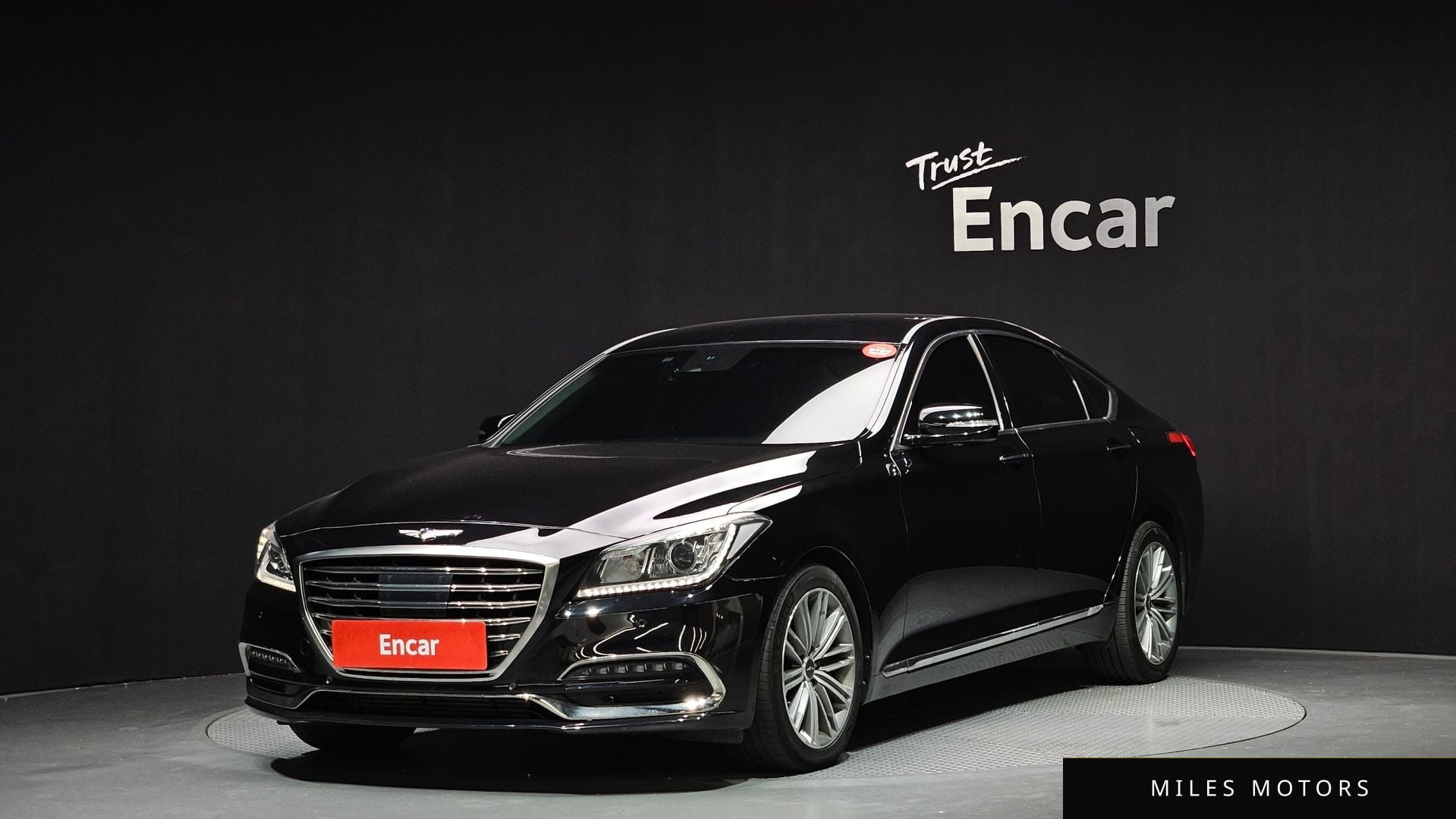 Genesis G80 2019 — фото 1 из 12