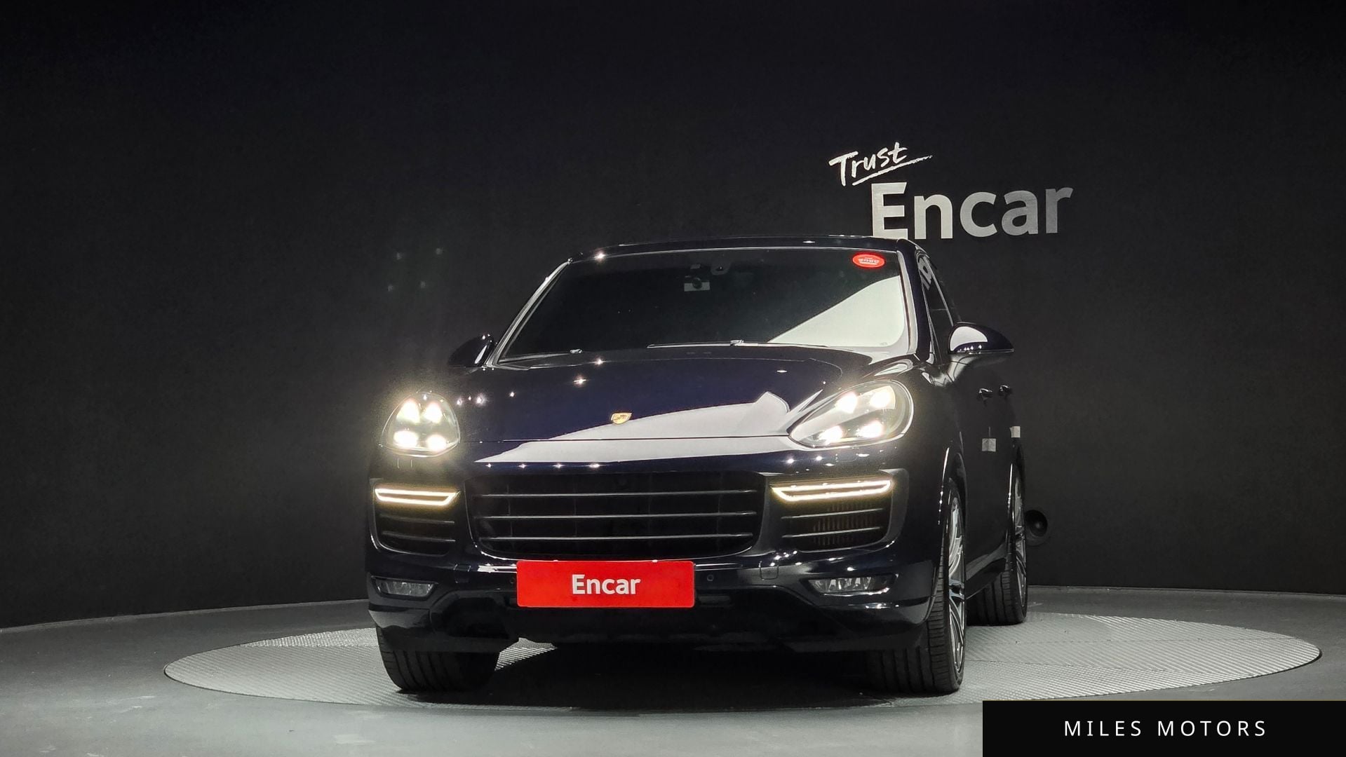 Porsche Cayenne 2016 — миниатюра 3