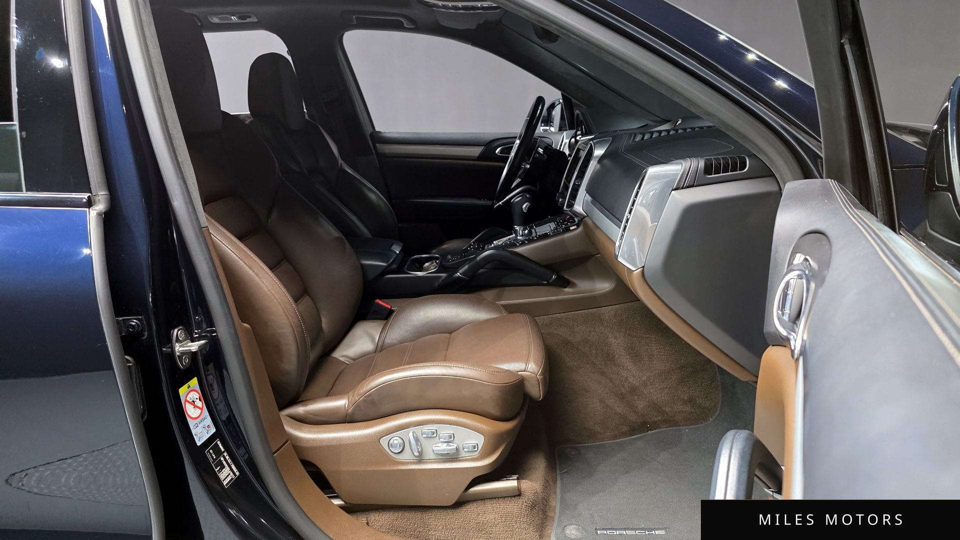 Porsche Cayenne 2016 — миниатюра 11