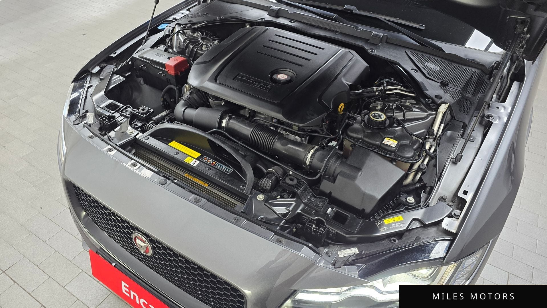 Jaguar XF (X260) 2017 — миниатюра 6