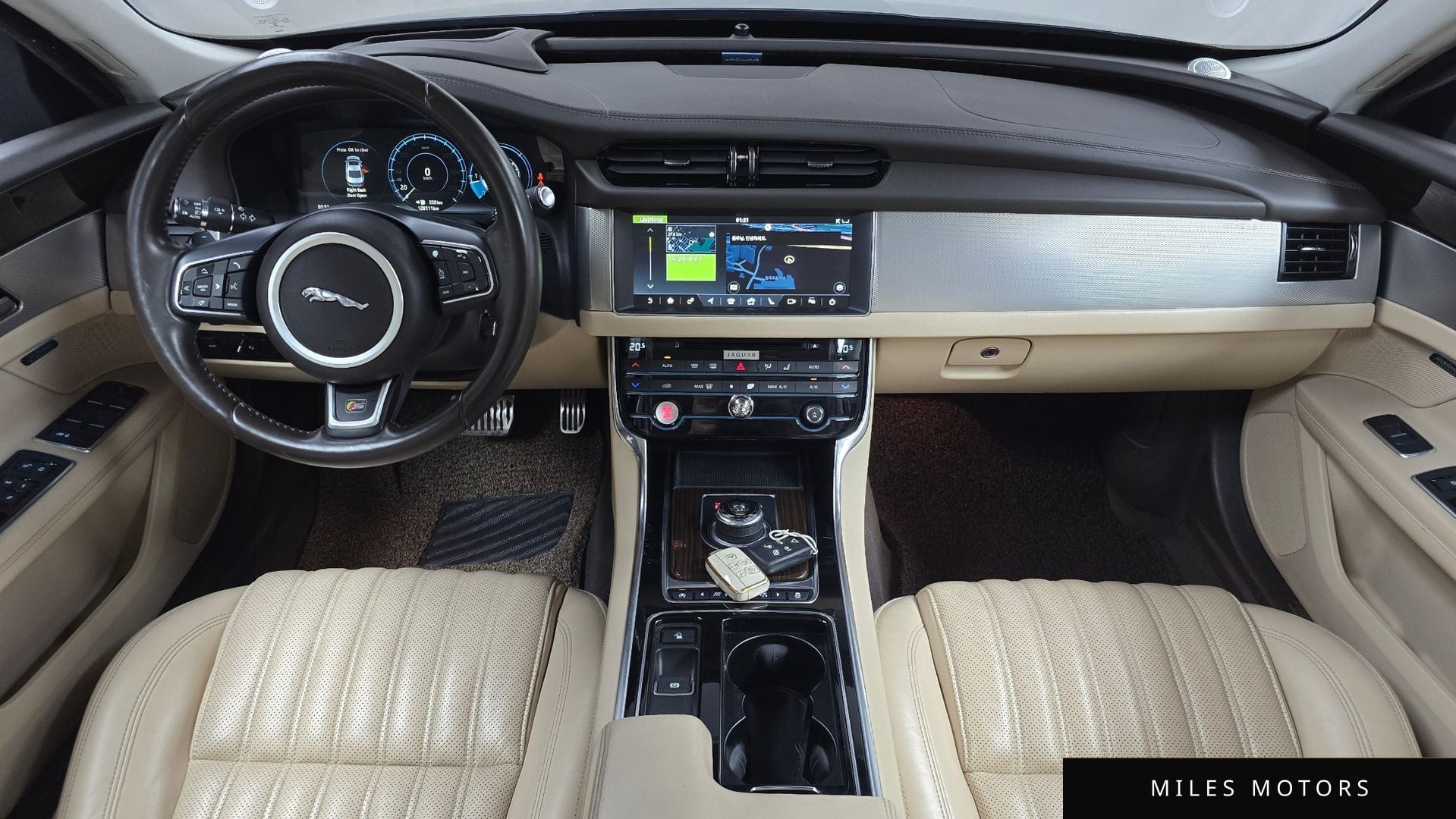 Jaguar XF (X260) 2017 — миниатюра 7
