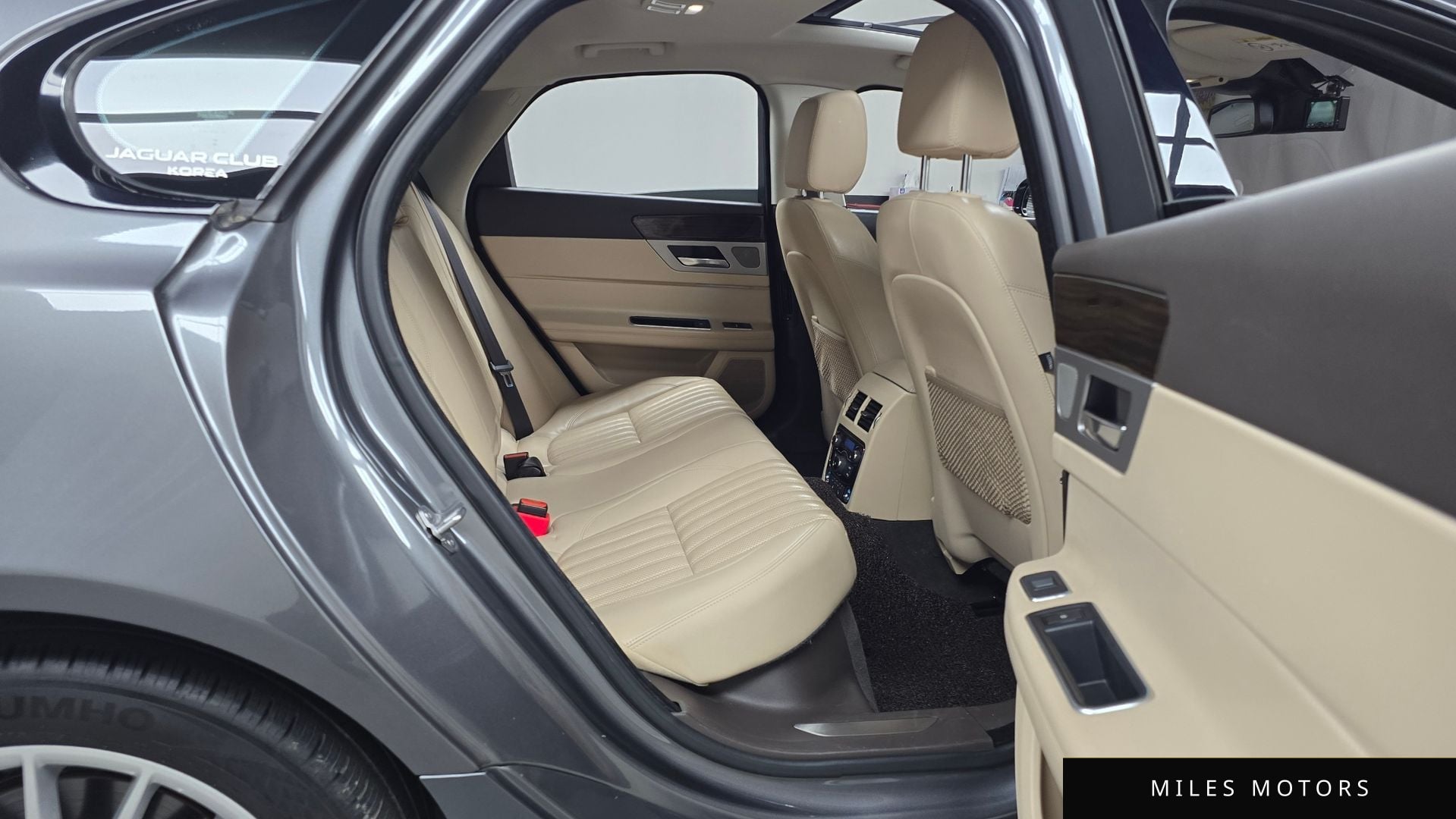 Jaguar XF (X260) 2017 — миниатюра 12