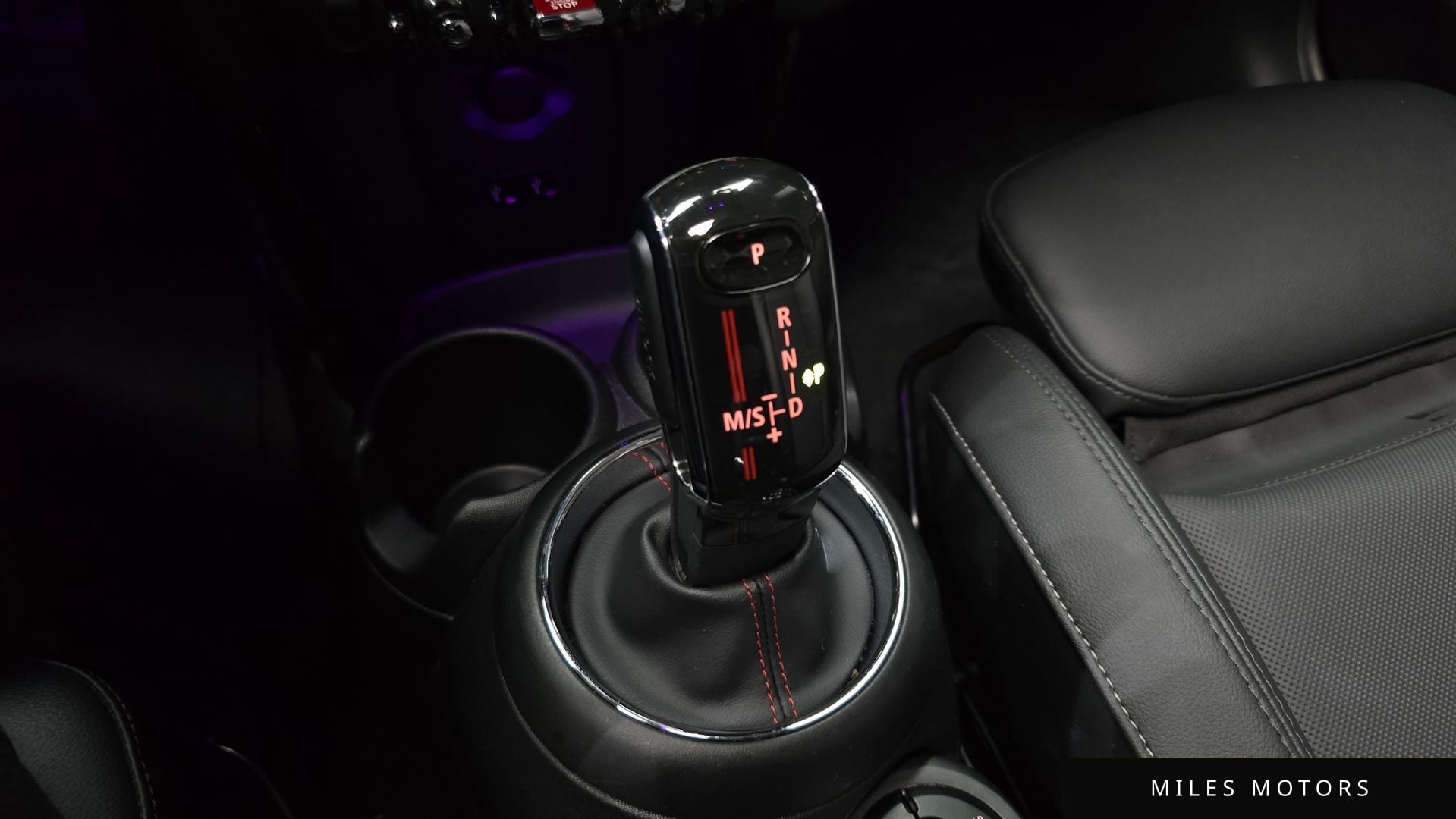 MINI Cooper S 2020 — миниатюра 9